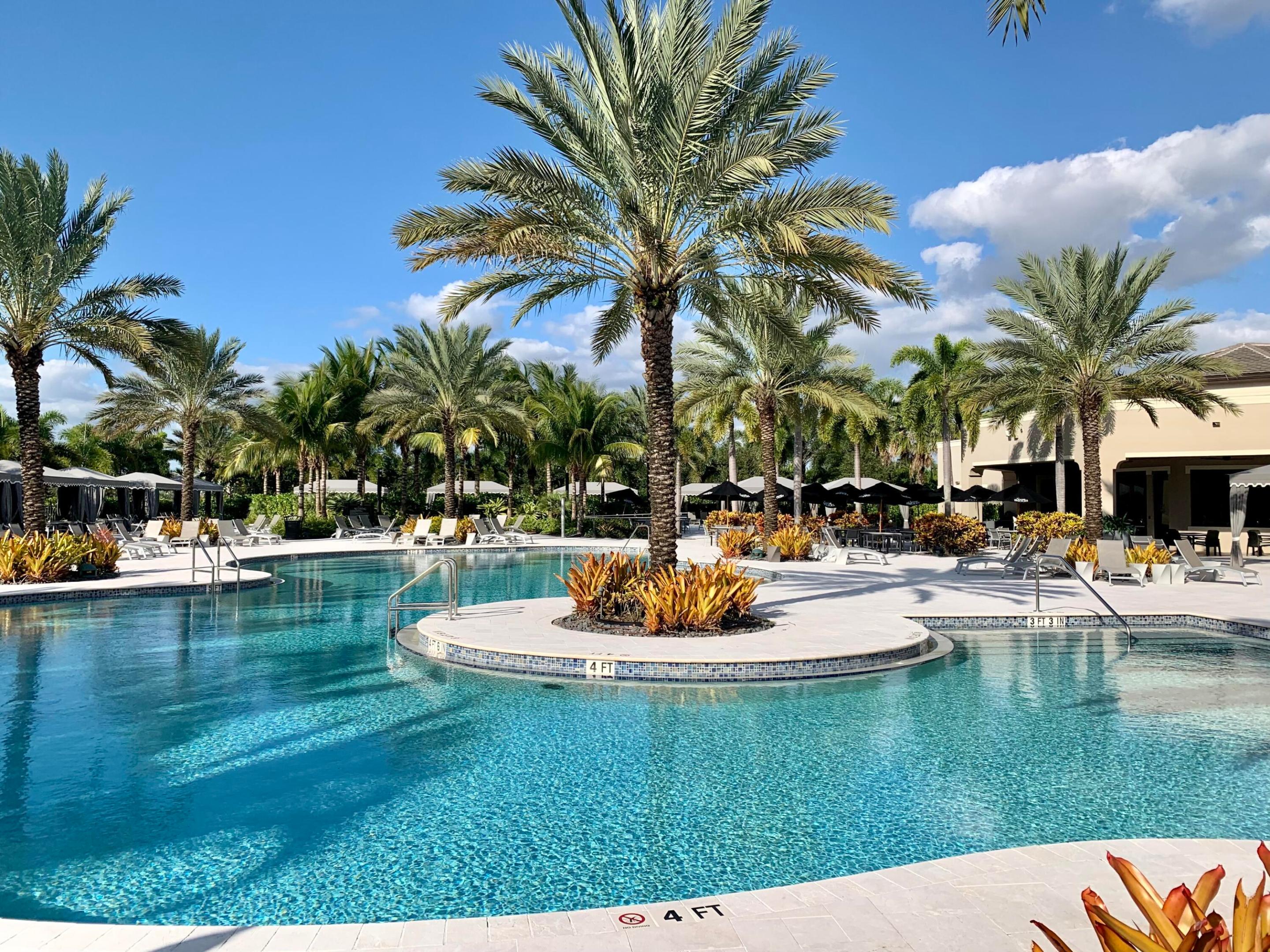 16831 Pavilion Delray Beach, FL 33446