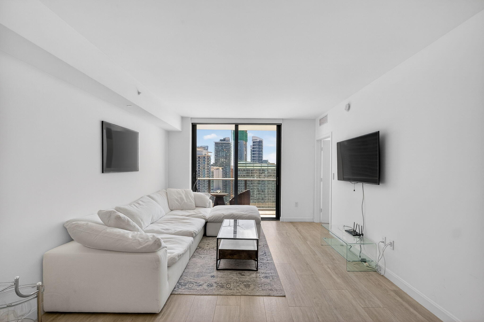 image Brickell Heights West1