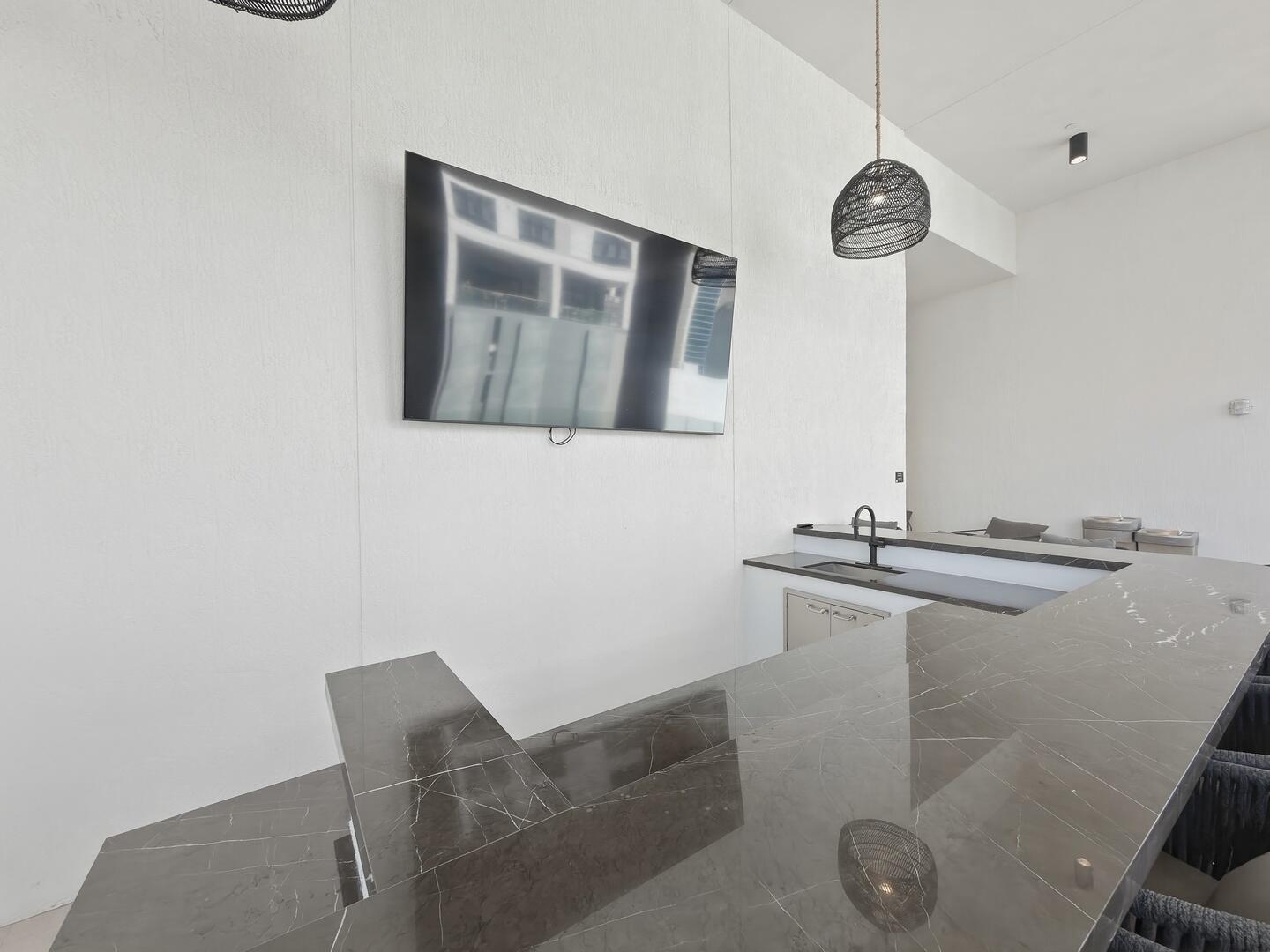 225 N Miami #2002 Miami, FL 33128