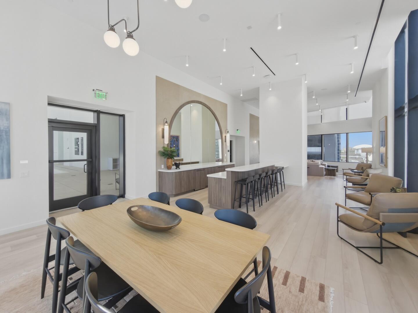 225 N Miami #2002 Miami, FL 33128