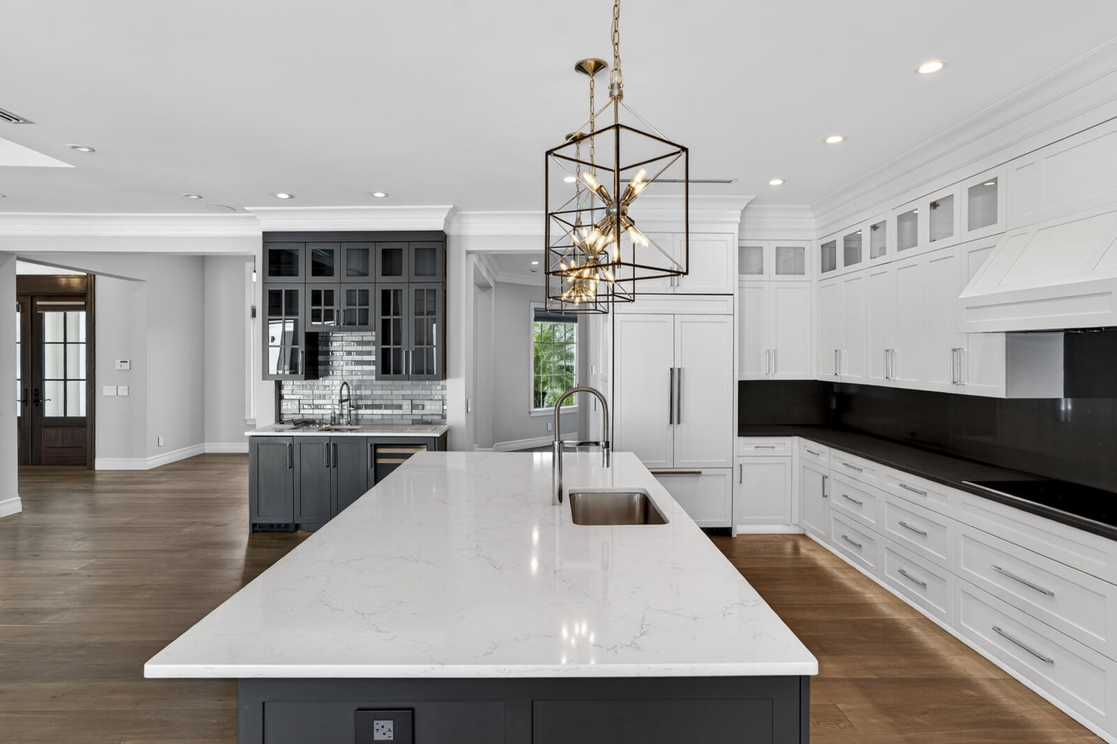 544 Live Oak Vero Beach, FL 32963