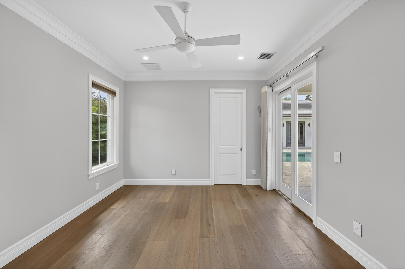 544 Live Oak Vero Beach, FL 32963