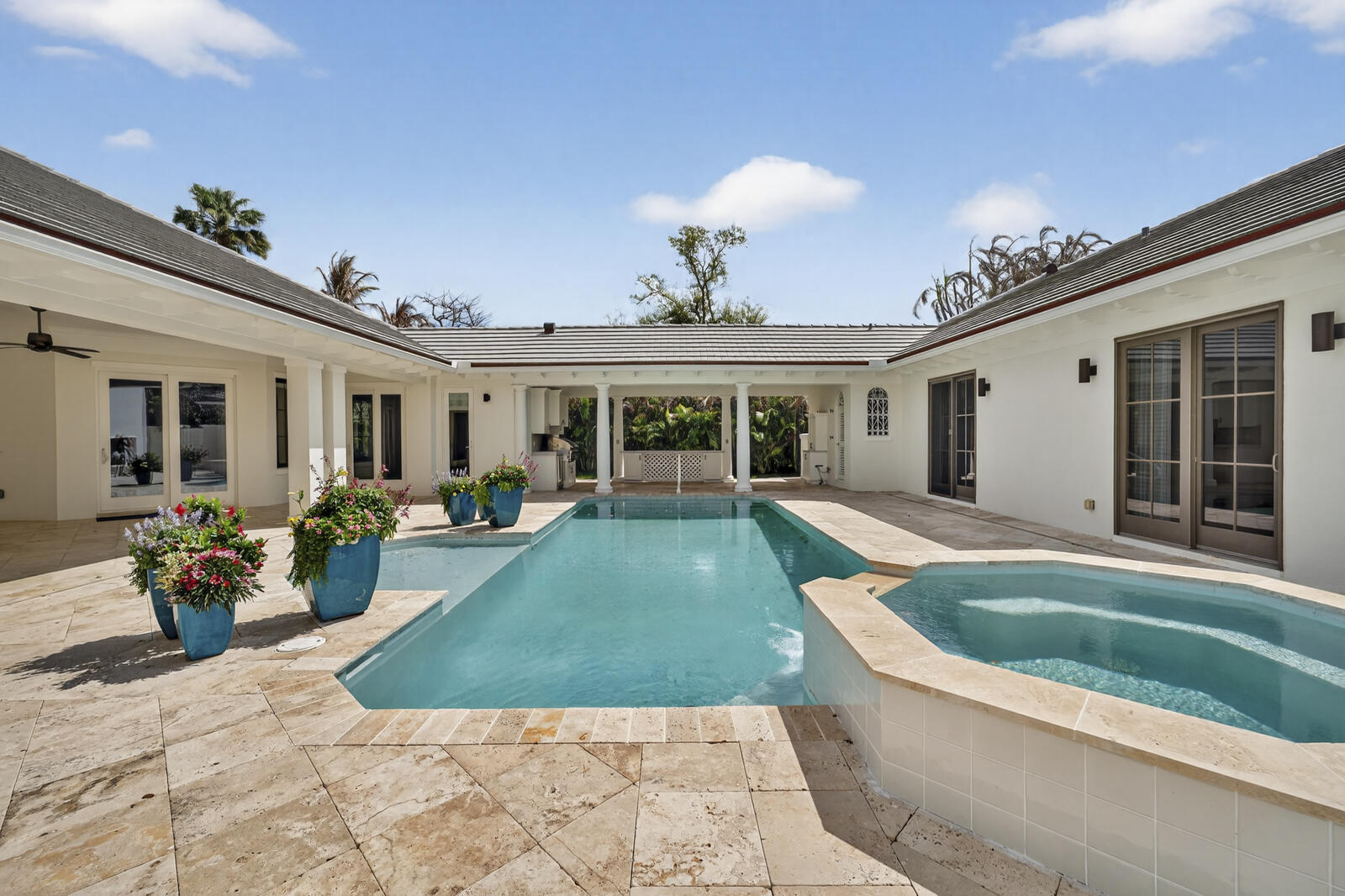 544 Live Oak Vero Beach, FL 32963