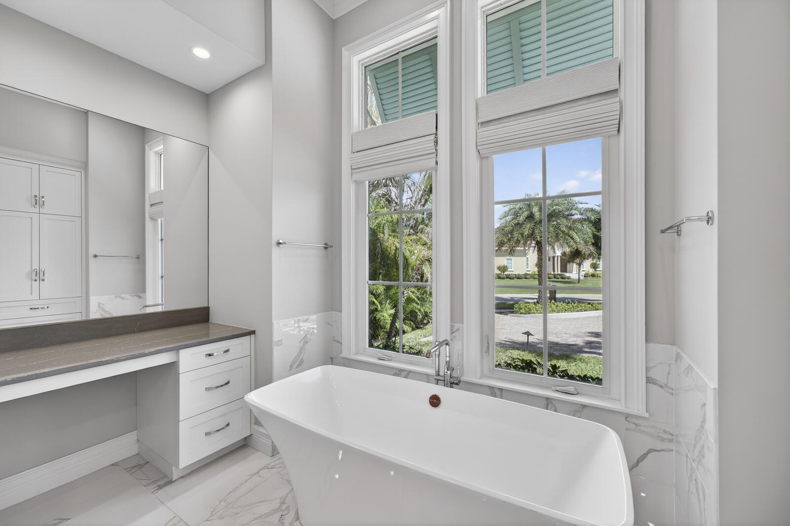 544 Live Oak Vero Beach, FL 32963