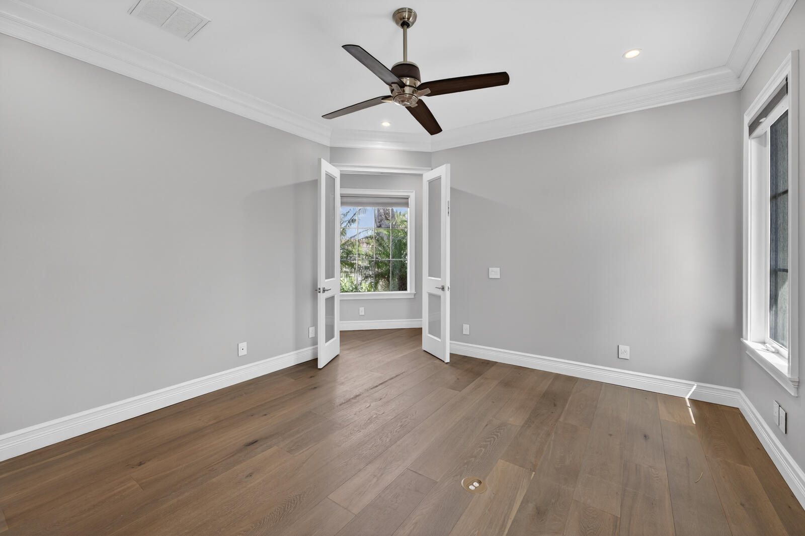 544 Live Oak Vero Beach, FL 32963