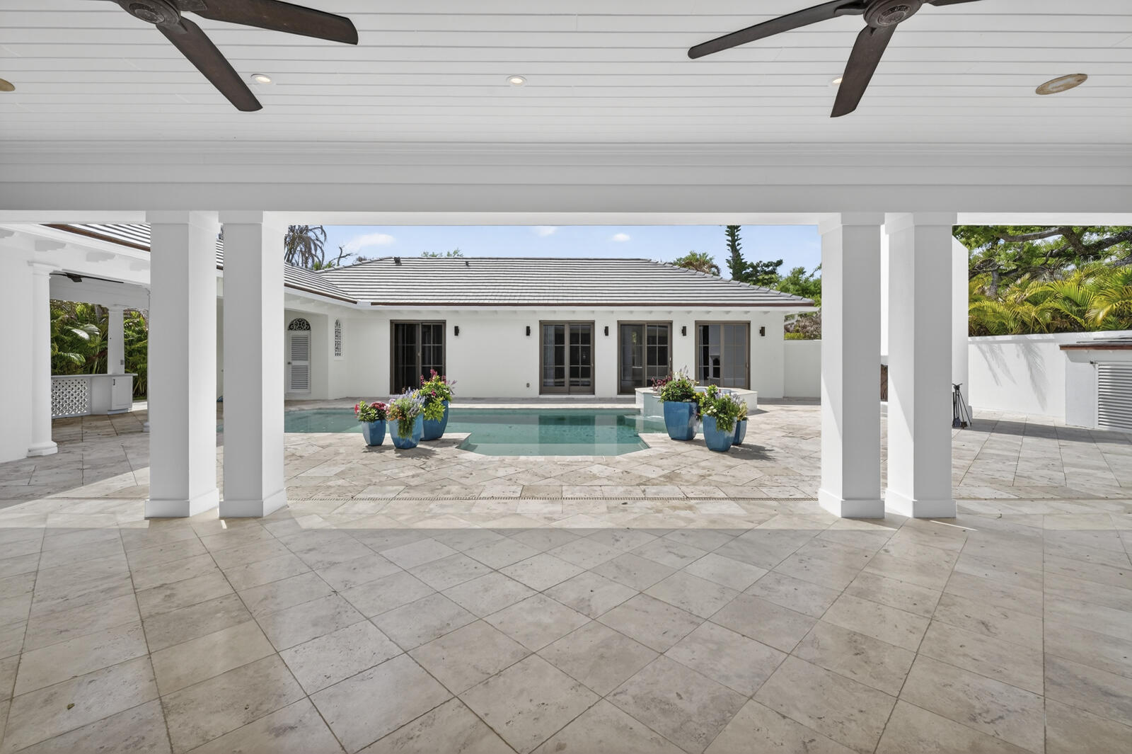 544 Live Oak Vero Beach, FL 32963