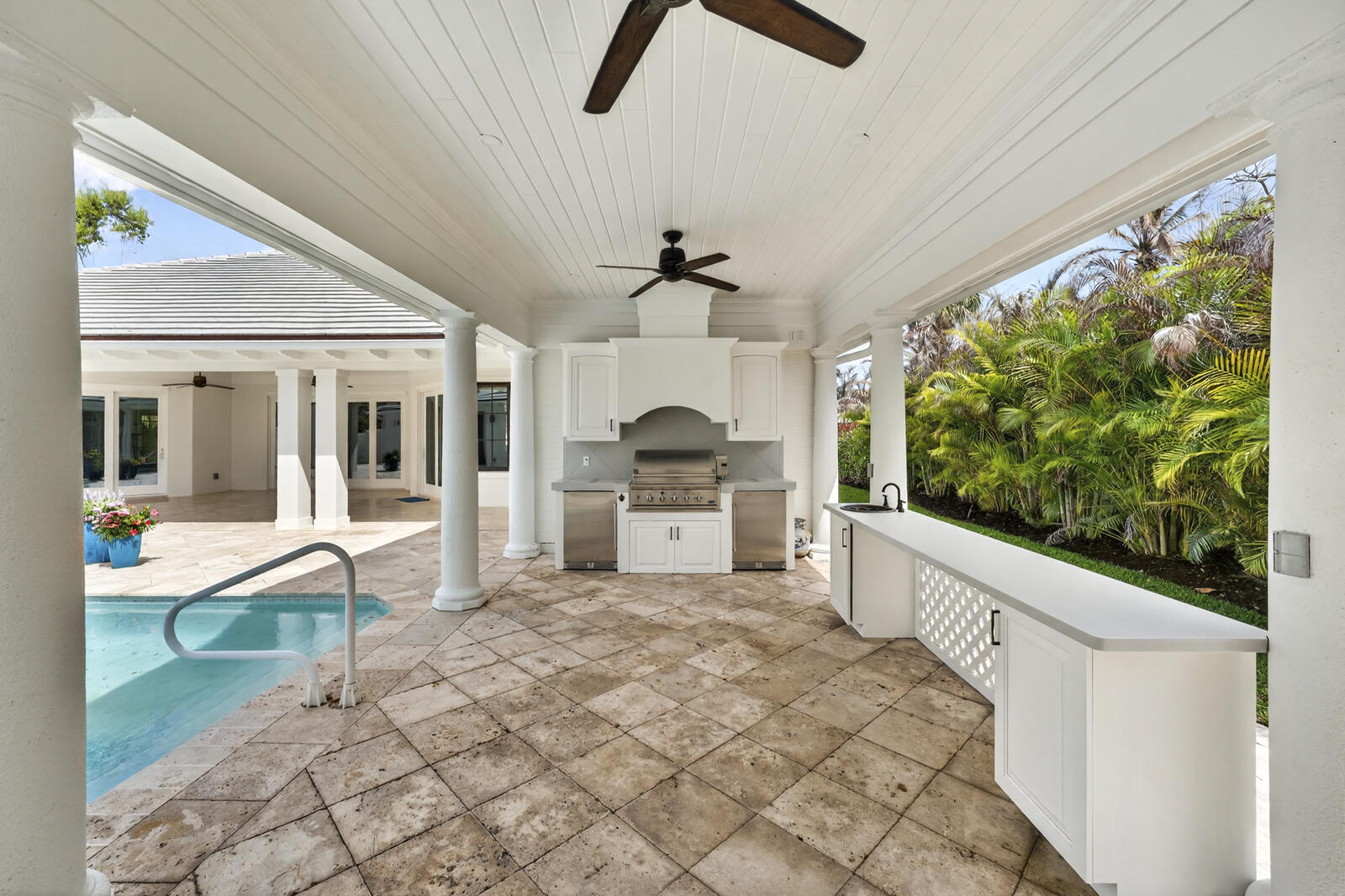 544 Live Oak Vero Beach, FL 32963
