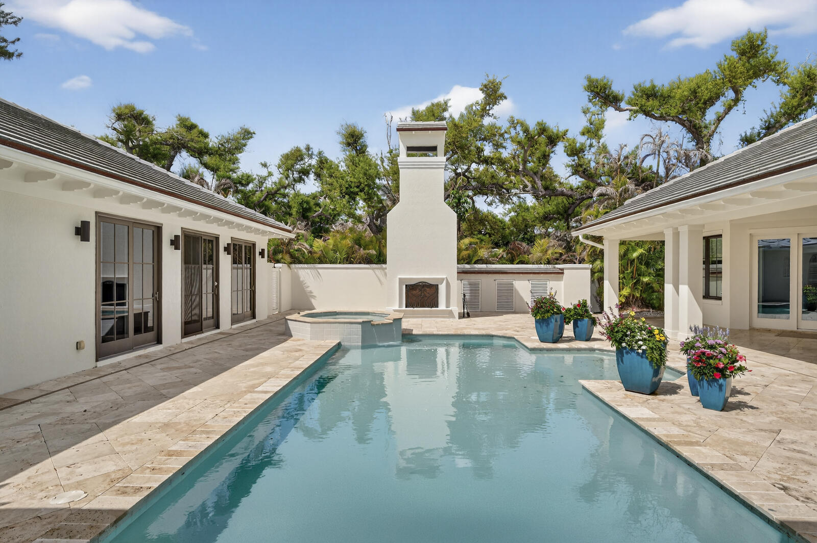 544 Live Oak Vero Beach, FL 32963