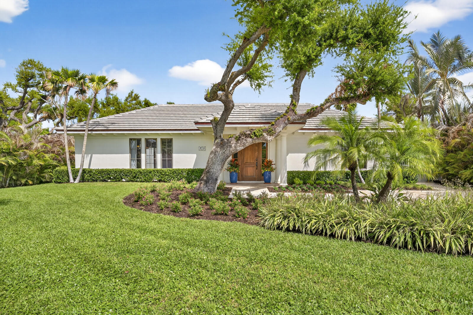 544 Live Oak Vero Beach, FL 32963