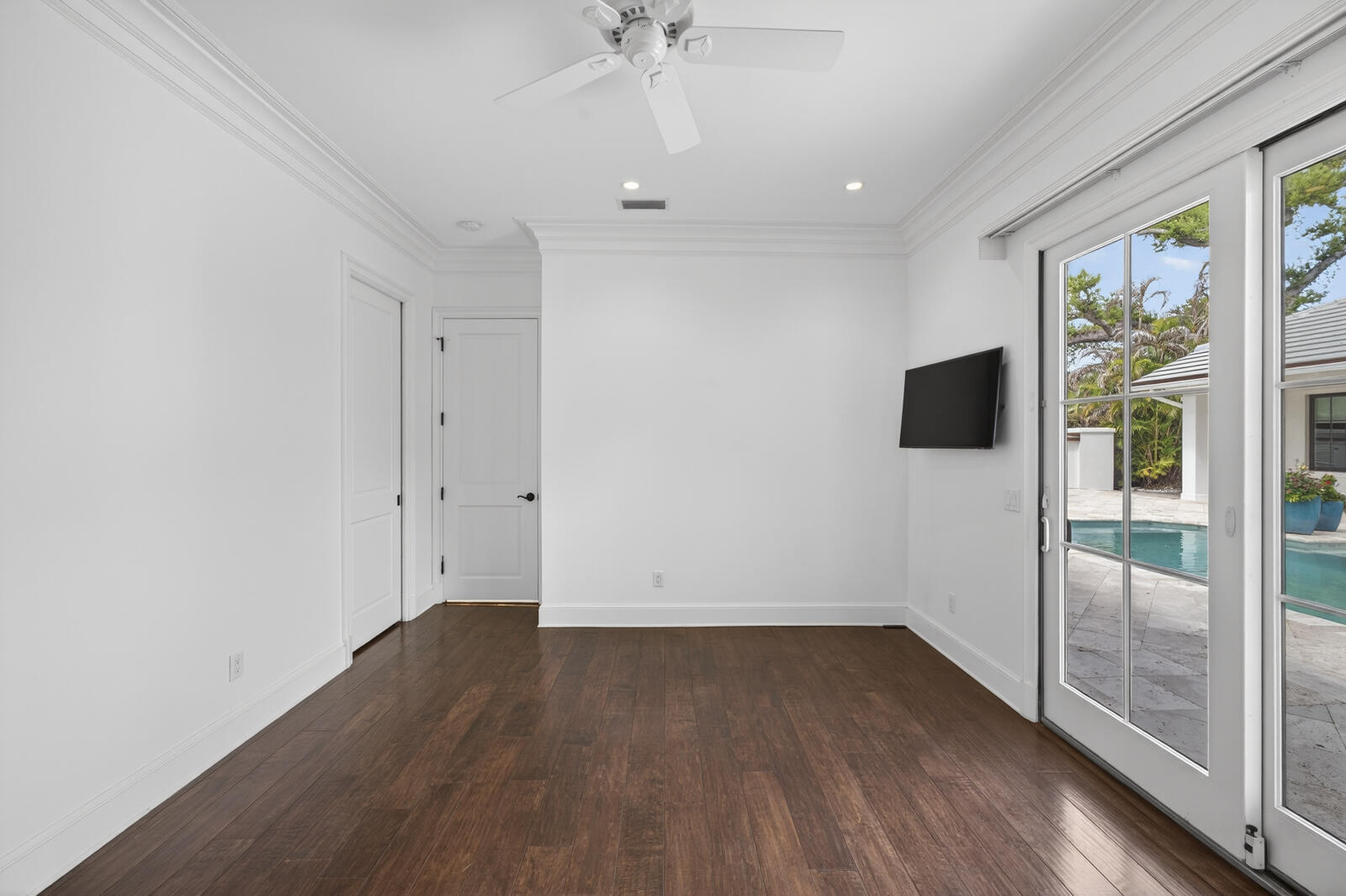 544 Live Oak Vero Beach, FL 32963