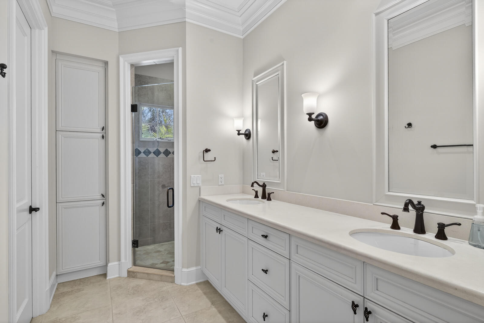 544 Live Oak Vero Beach, FL 32963