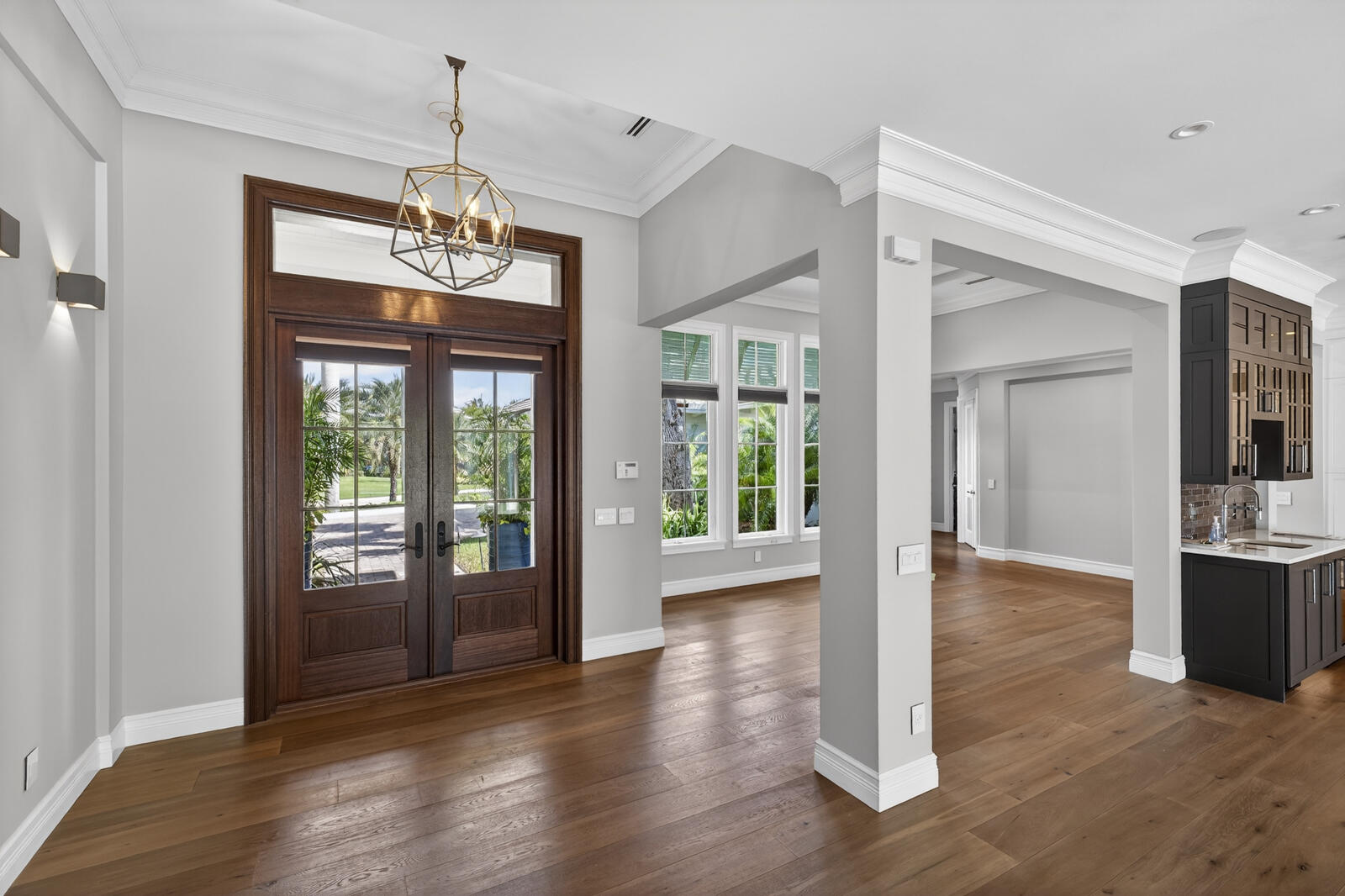 544 Live Oak Vero Beach, FL 32963