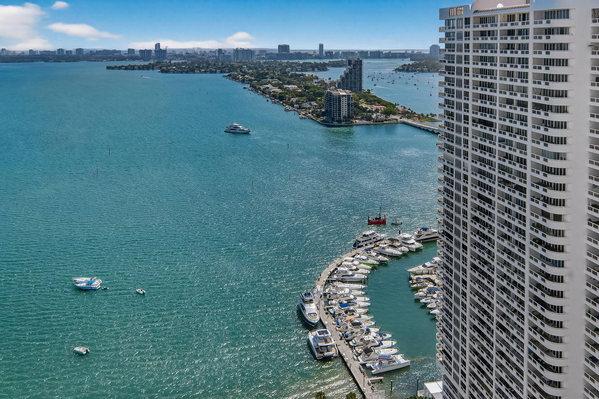 1750 N Bayshore #3706