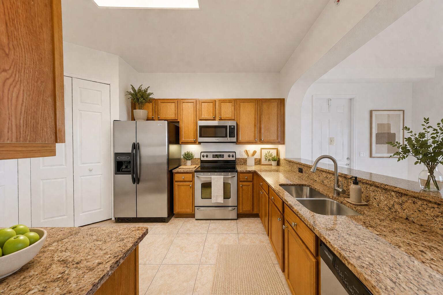 3600 Oaks Clubhouse #501