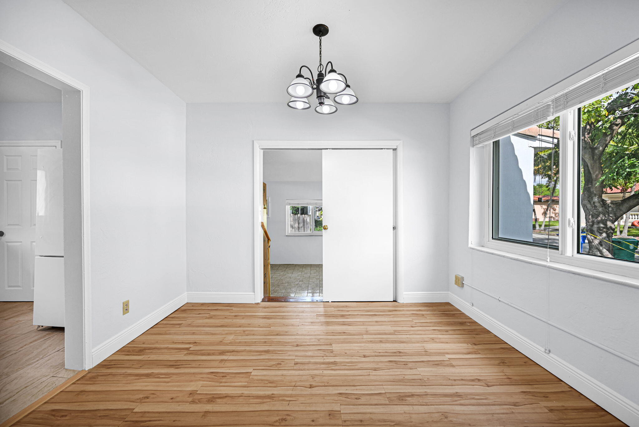 2200 SW 23rd Miami, FL 33145