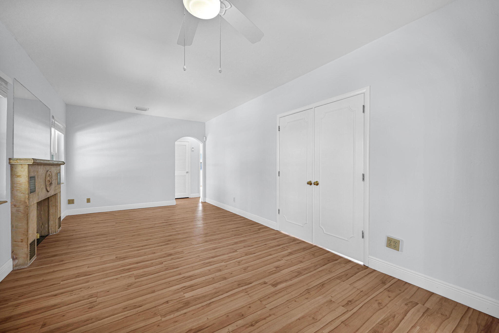 2200 SW 23rd Miami, FL 33145