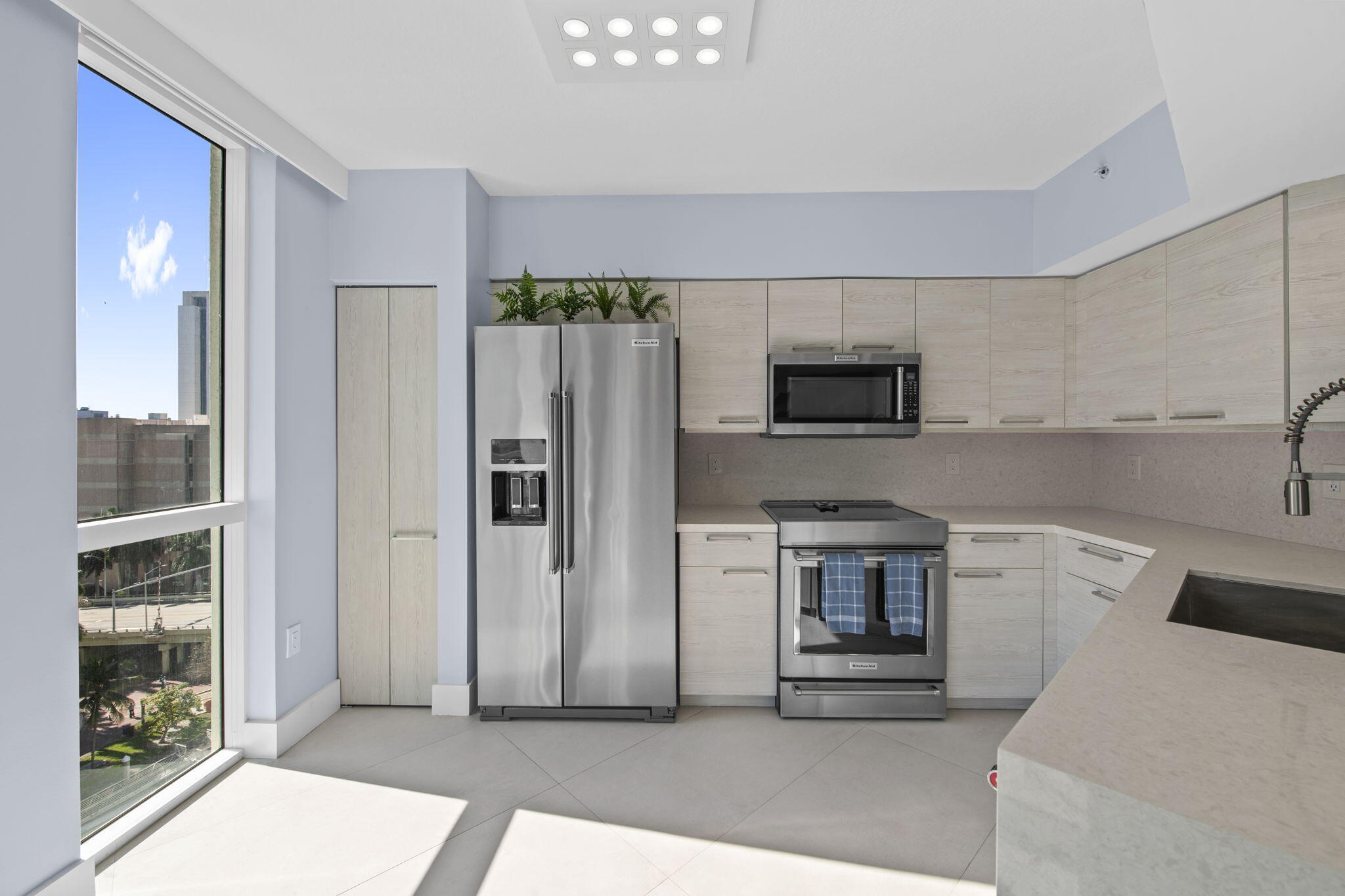 347 N New Riv #1104 Fort Lauderdale, FL 33301