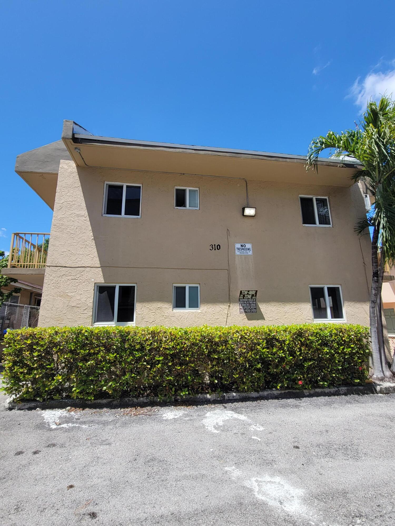 310 NW 16th #1