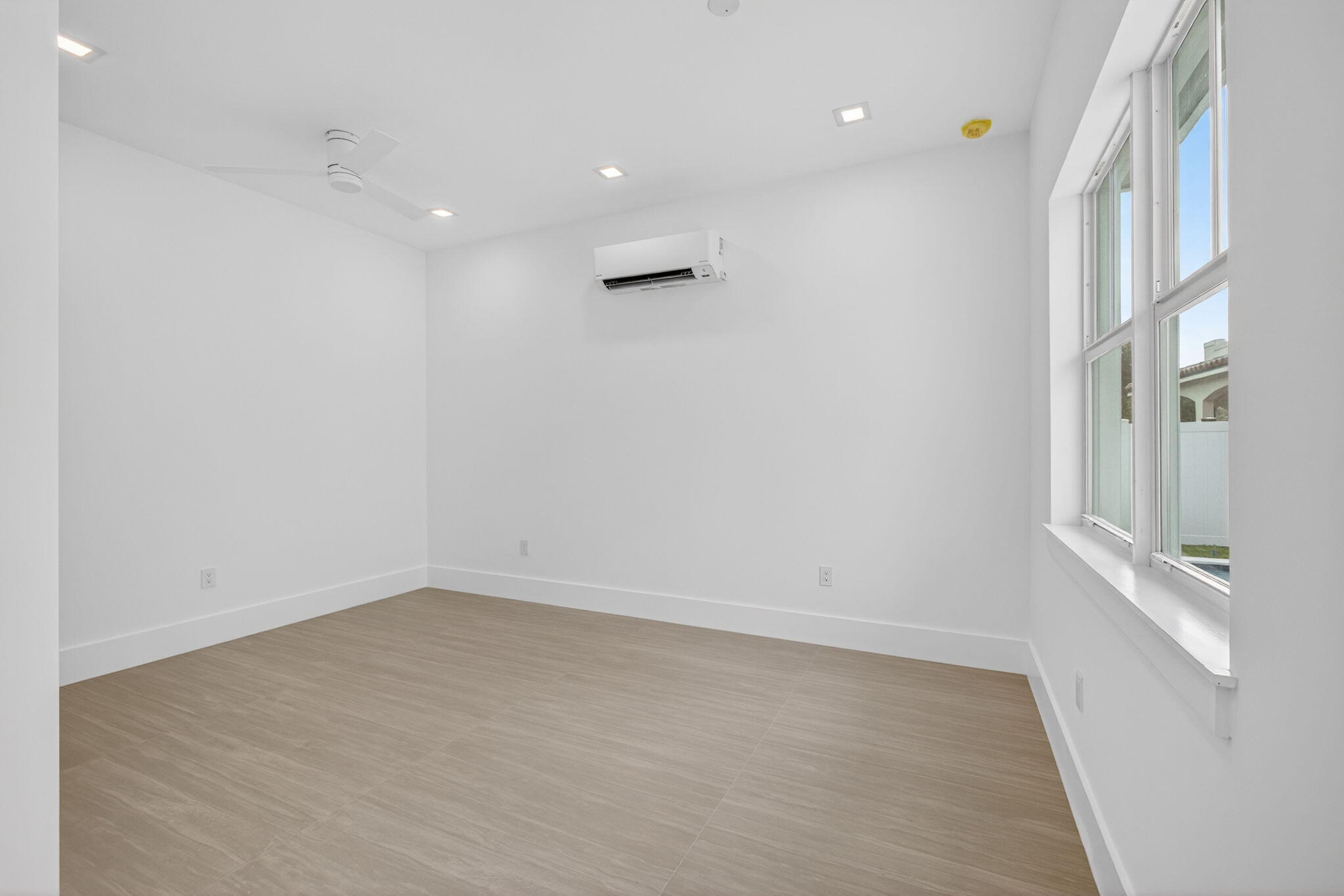 1017 Ardmore West Palm Beach, FL 33401