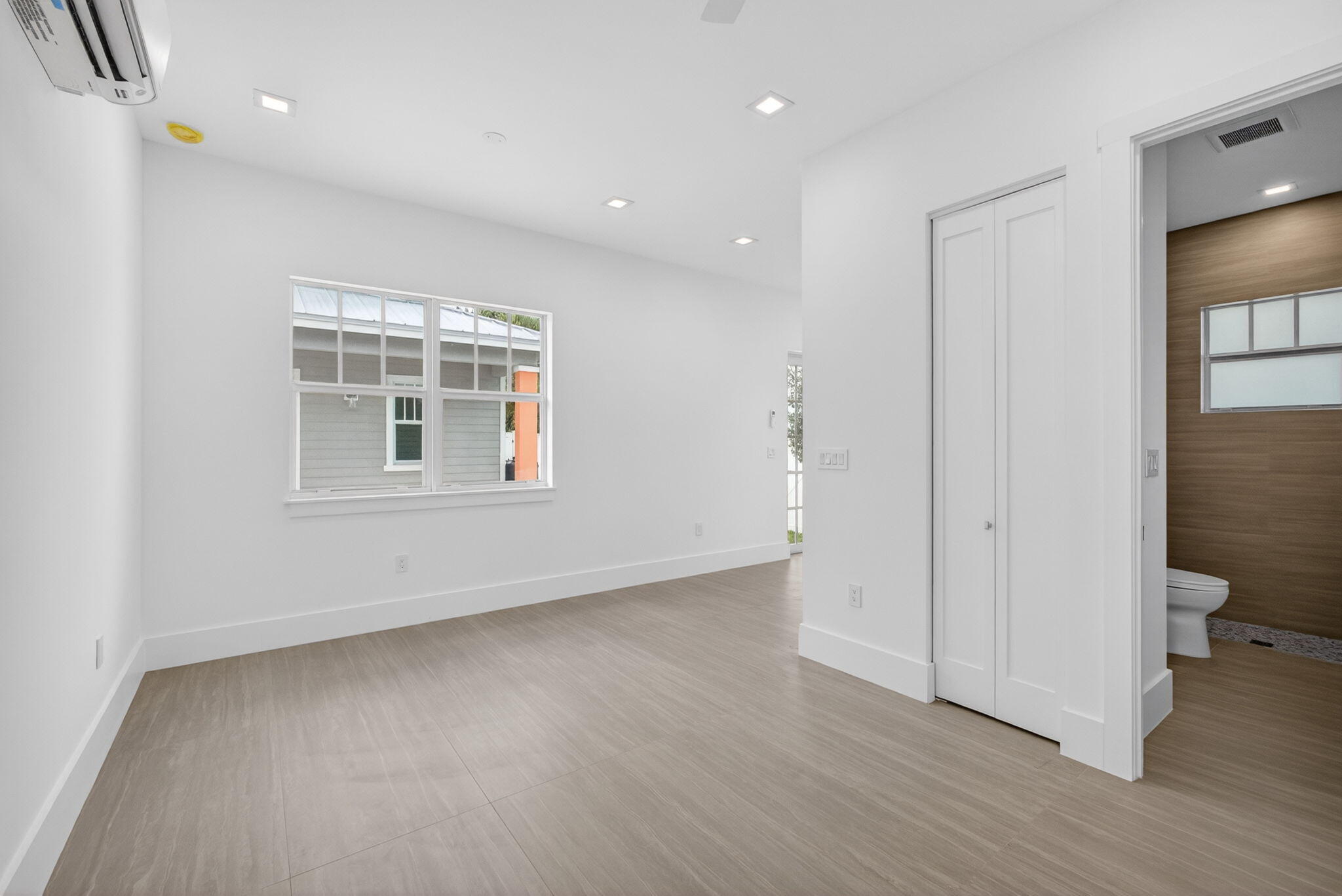 1017 Ardmore West Palm Beach, FL 33401