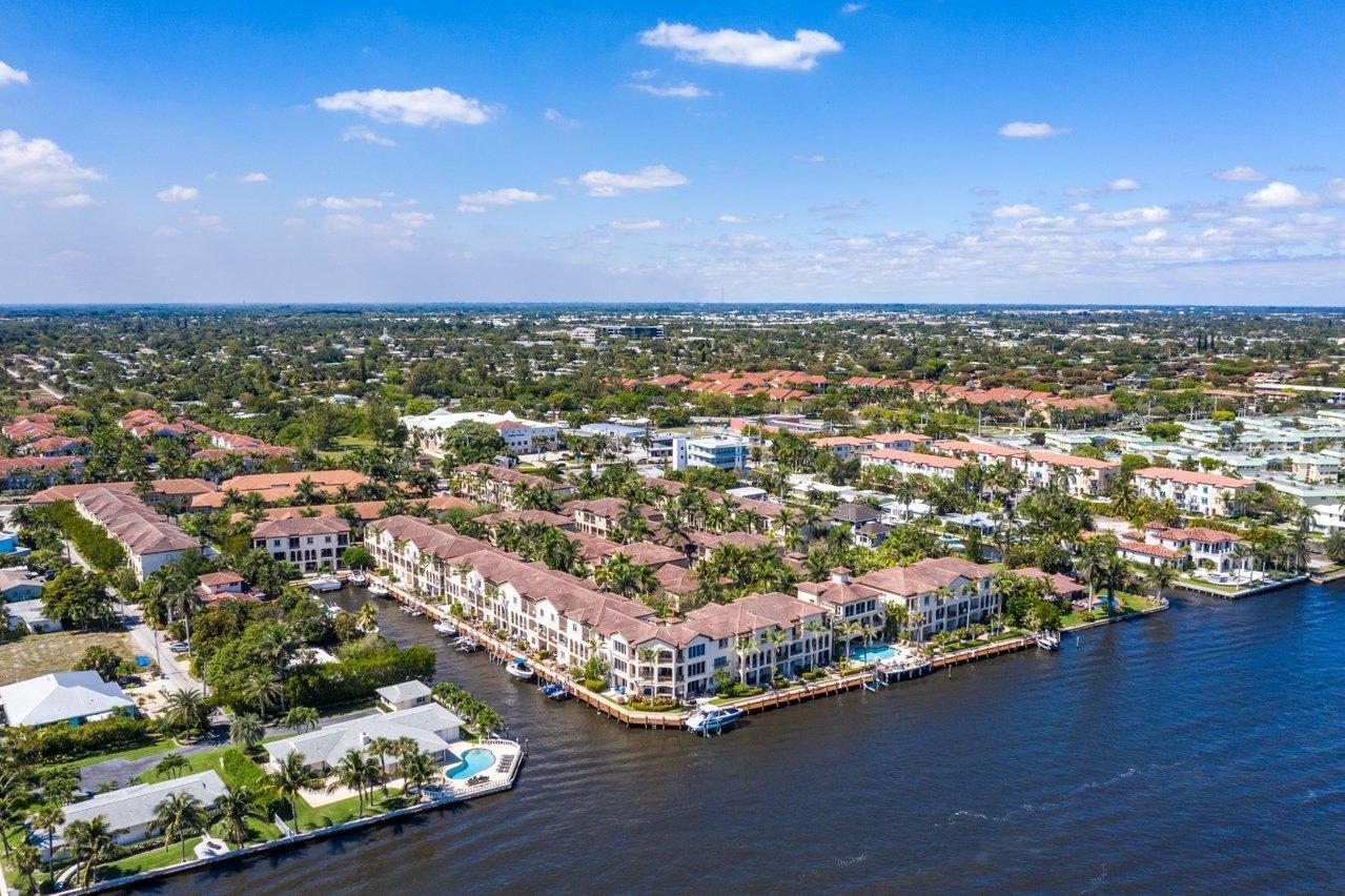 3018 Waterside