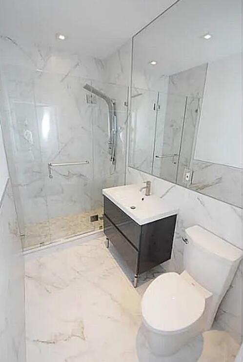 900 16th #102 Miami Beach, FL 33139