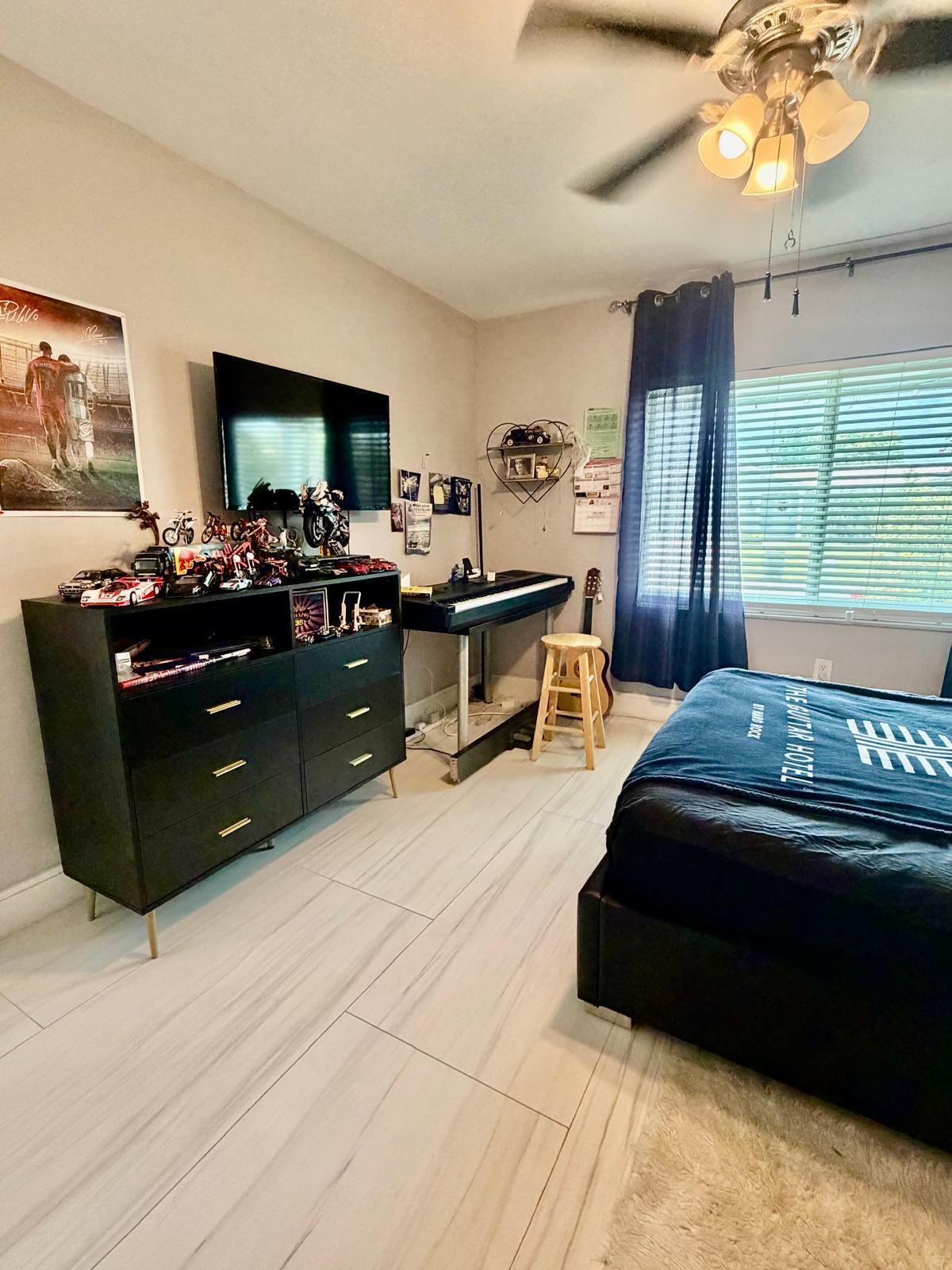 3464 NW 26th Boca Raton, FL 33434
