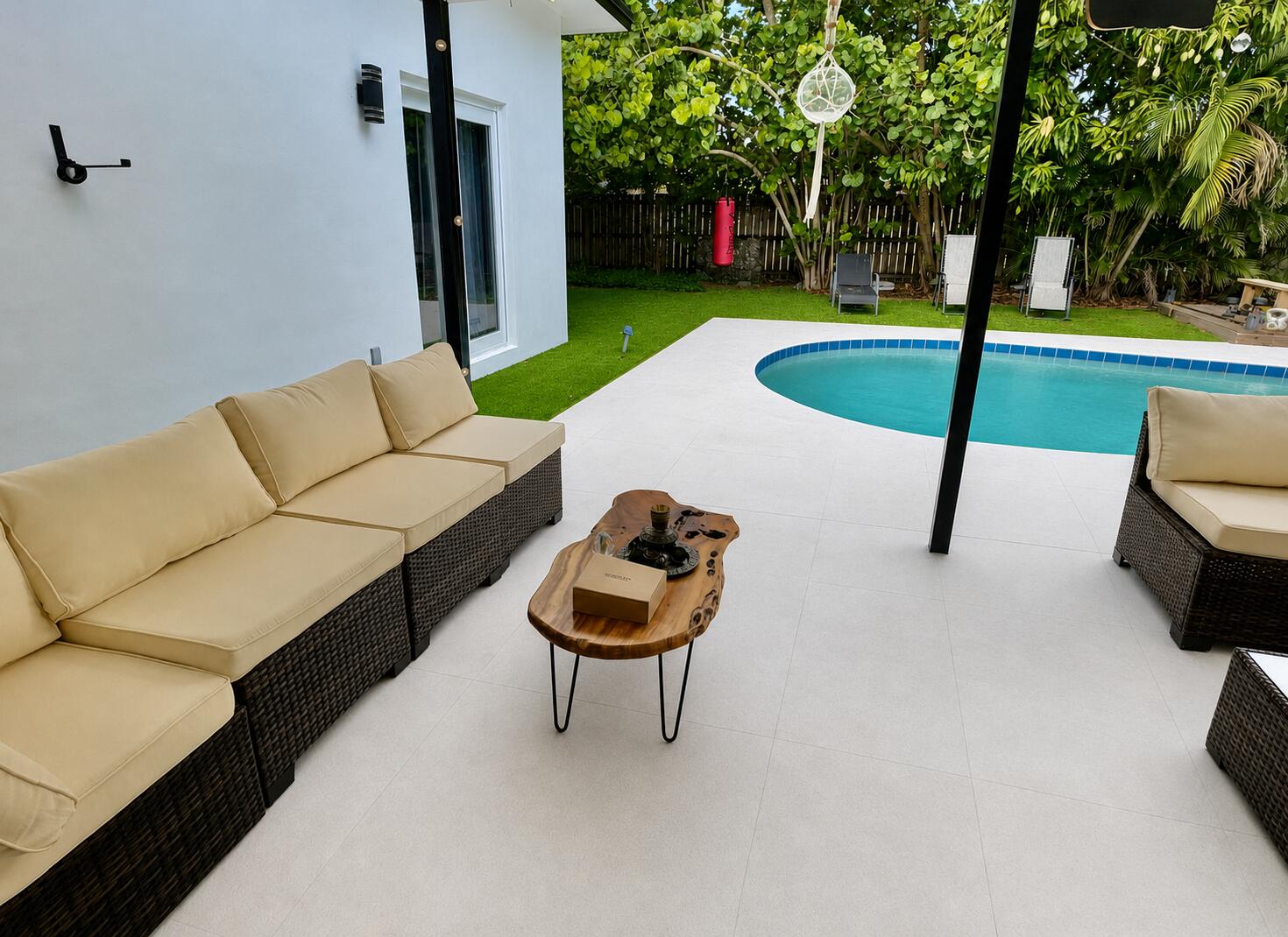 3464 NW 26th Boca Raton, FL 33434