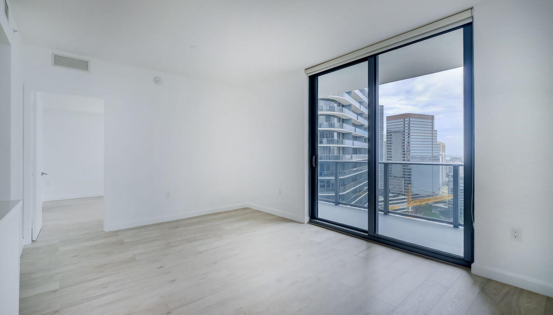 image Brickell Heights East10