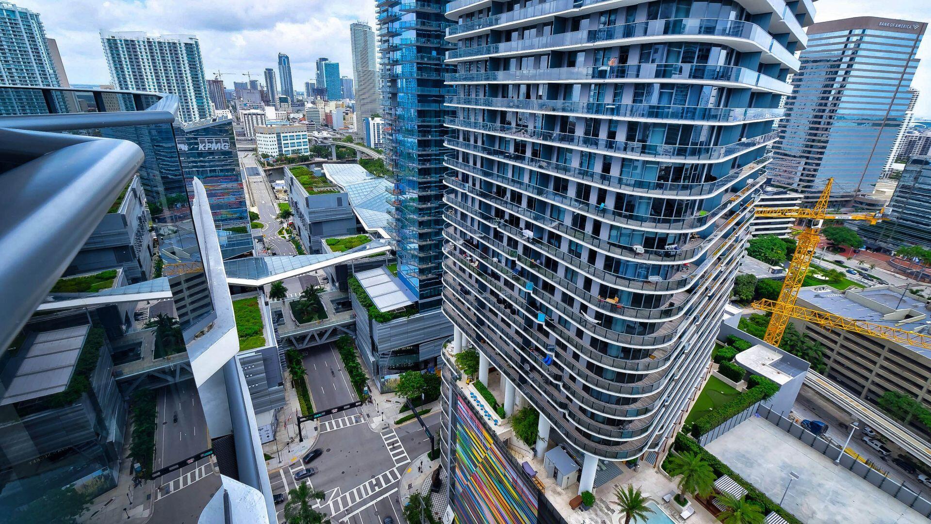 image Brickell Heights East22