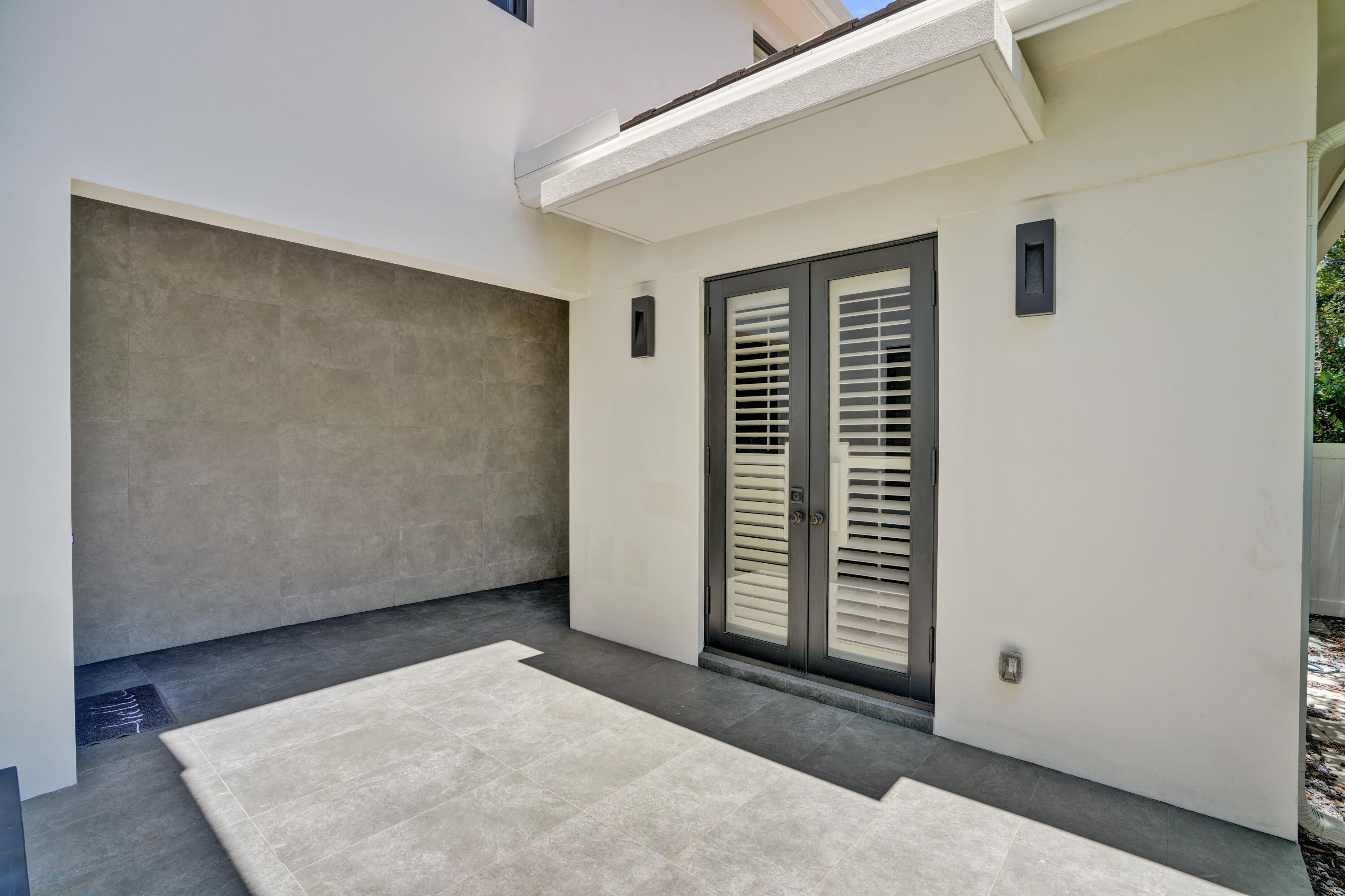 918 SE 8th Fort Lauderdale, FL 33316