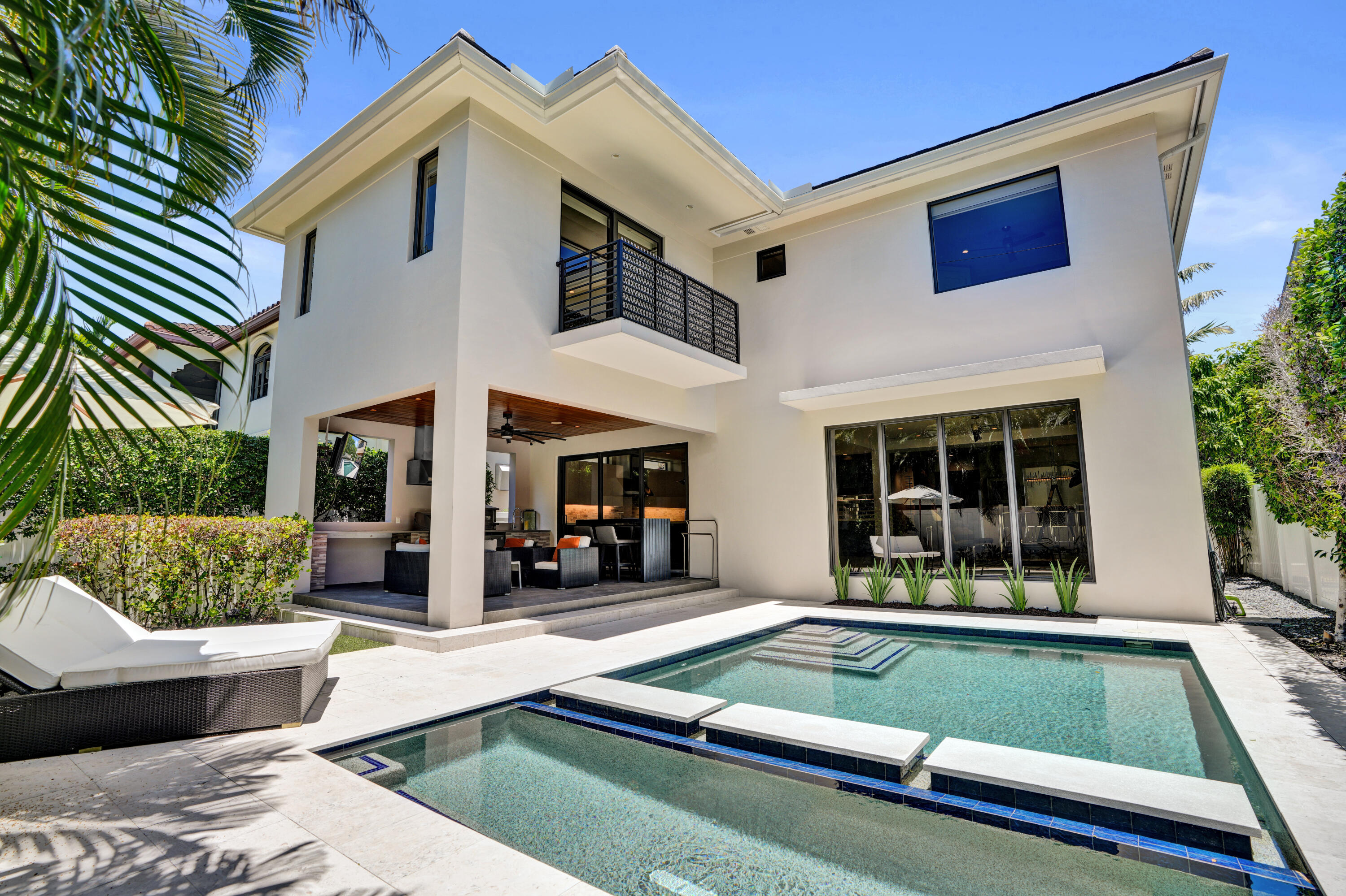918 SE 8th Fort Lauderdale, FL 33316