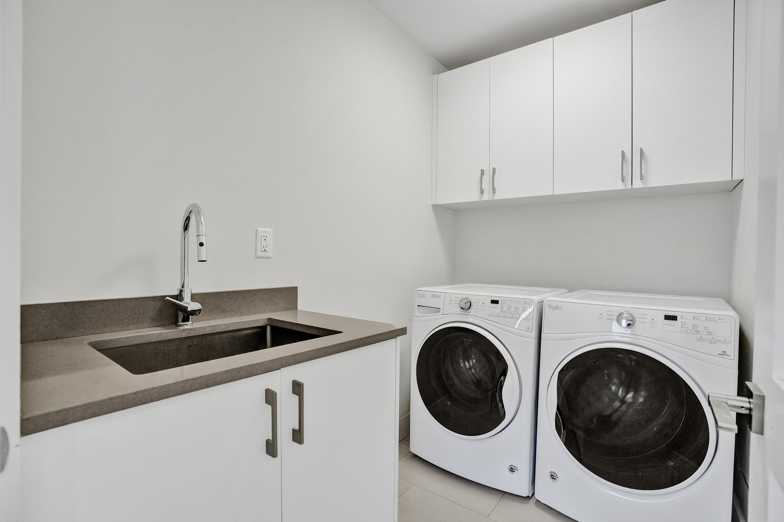 918 SE 8th Fort Lauderdale, FL 33316