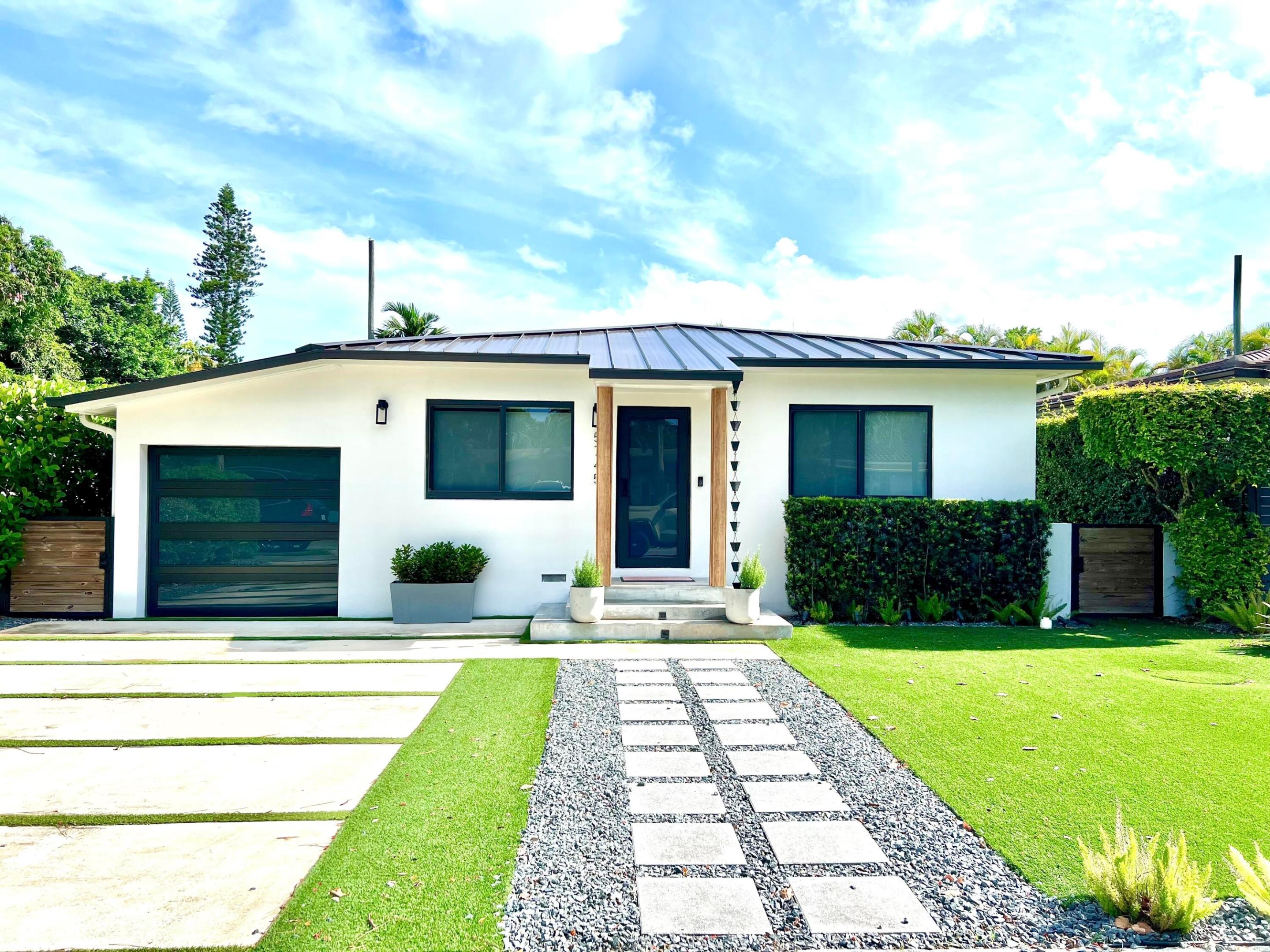 5745 SW 54th Miami, FL 33155