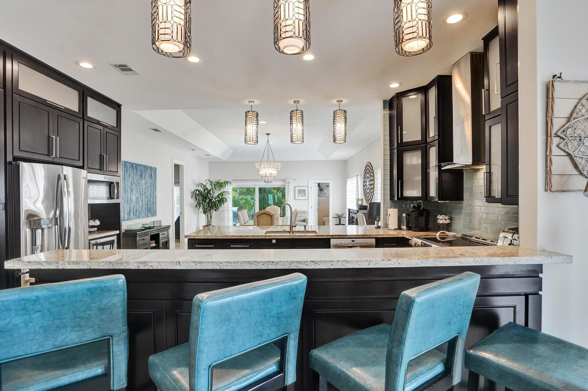 3043 Center Fort Lauderdale, FL 33308