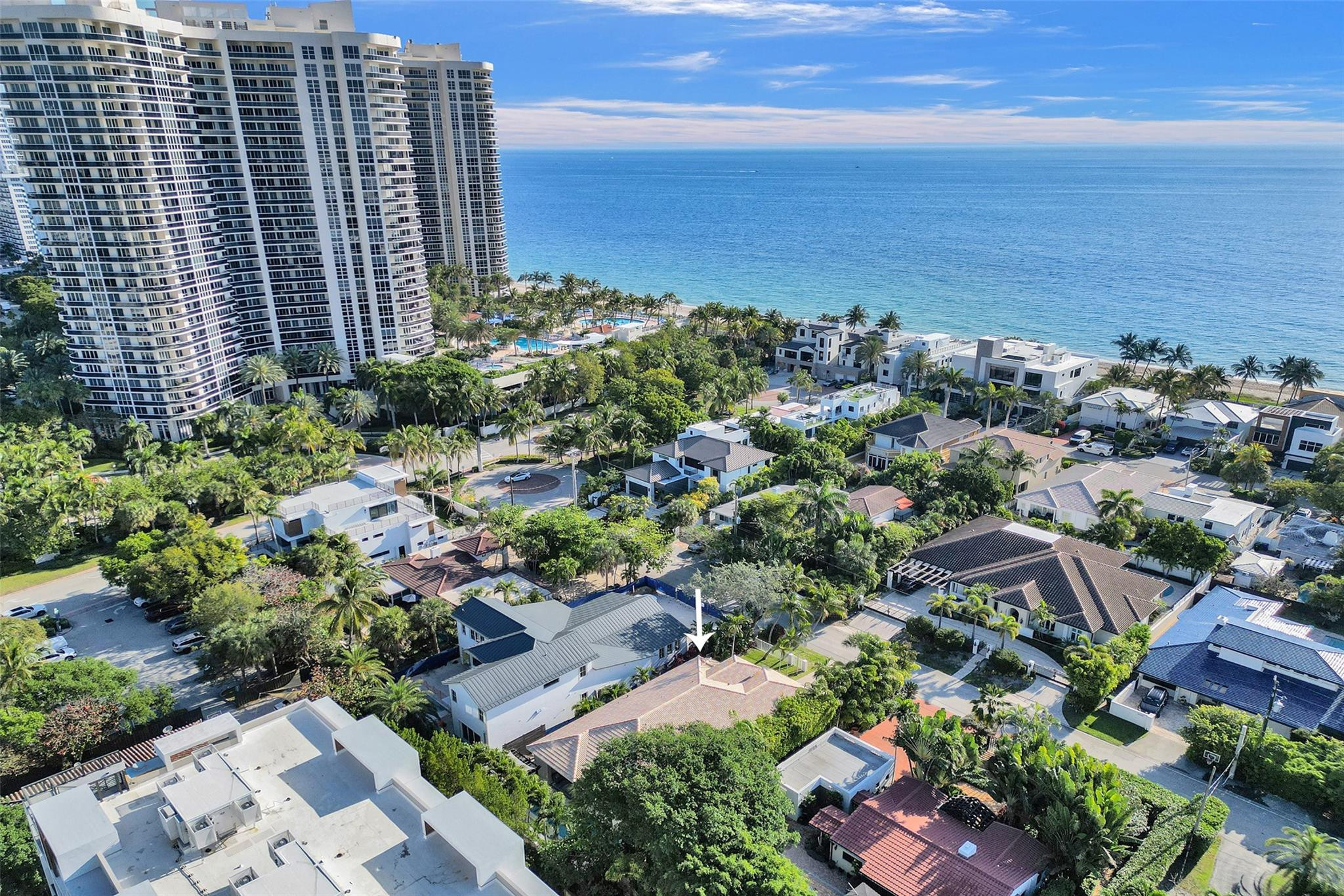 3043 Center Fort Lauderdale, FL 33308