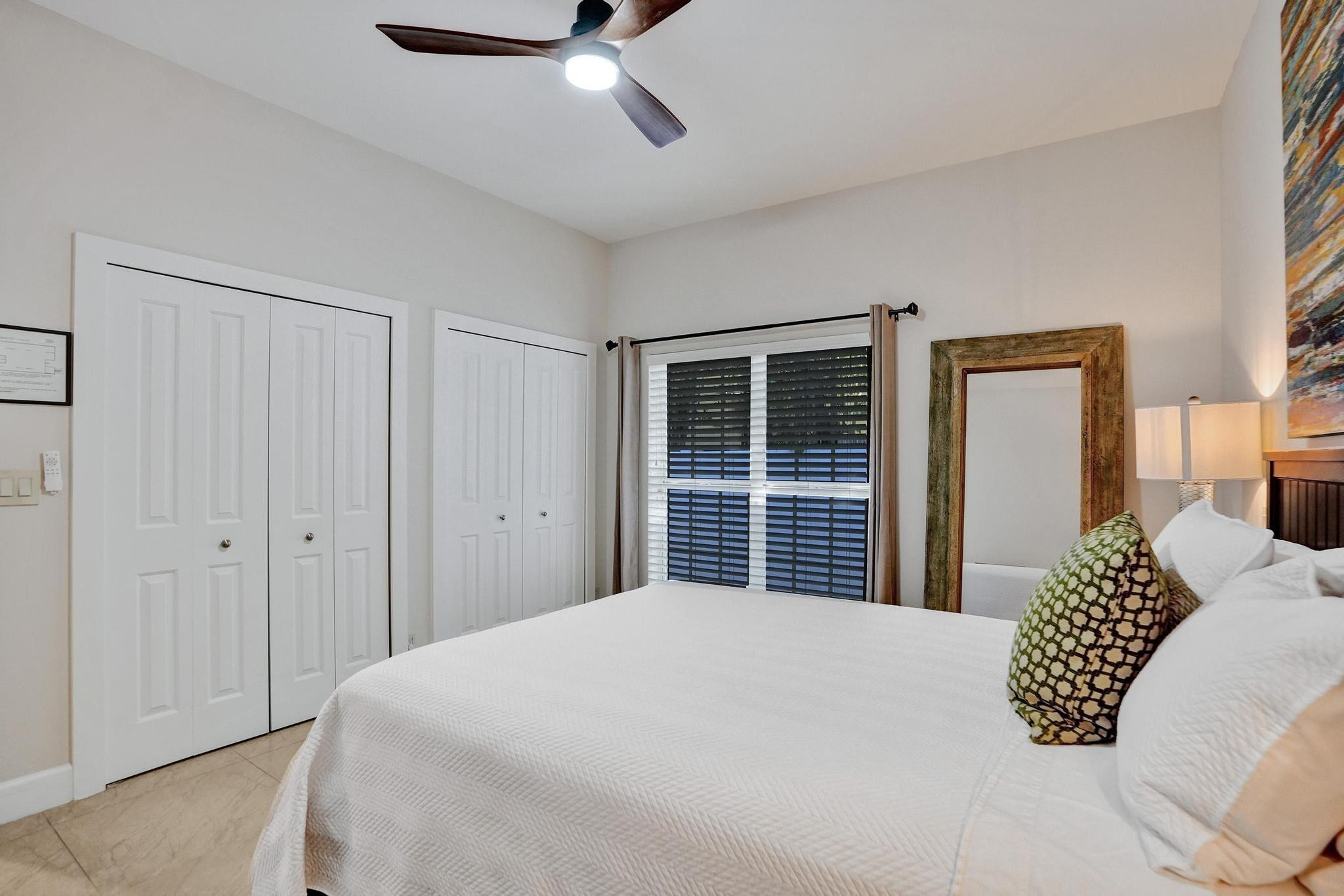 3043 Center Fort Lauderdale, FL 33308