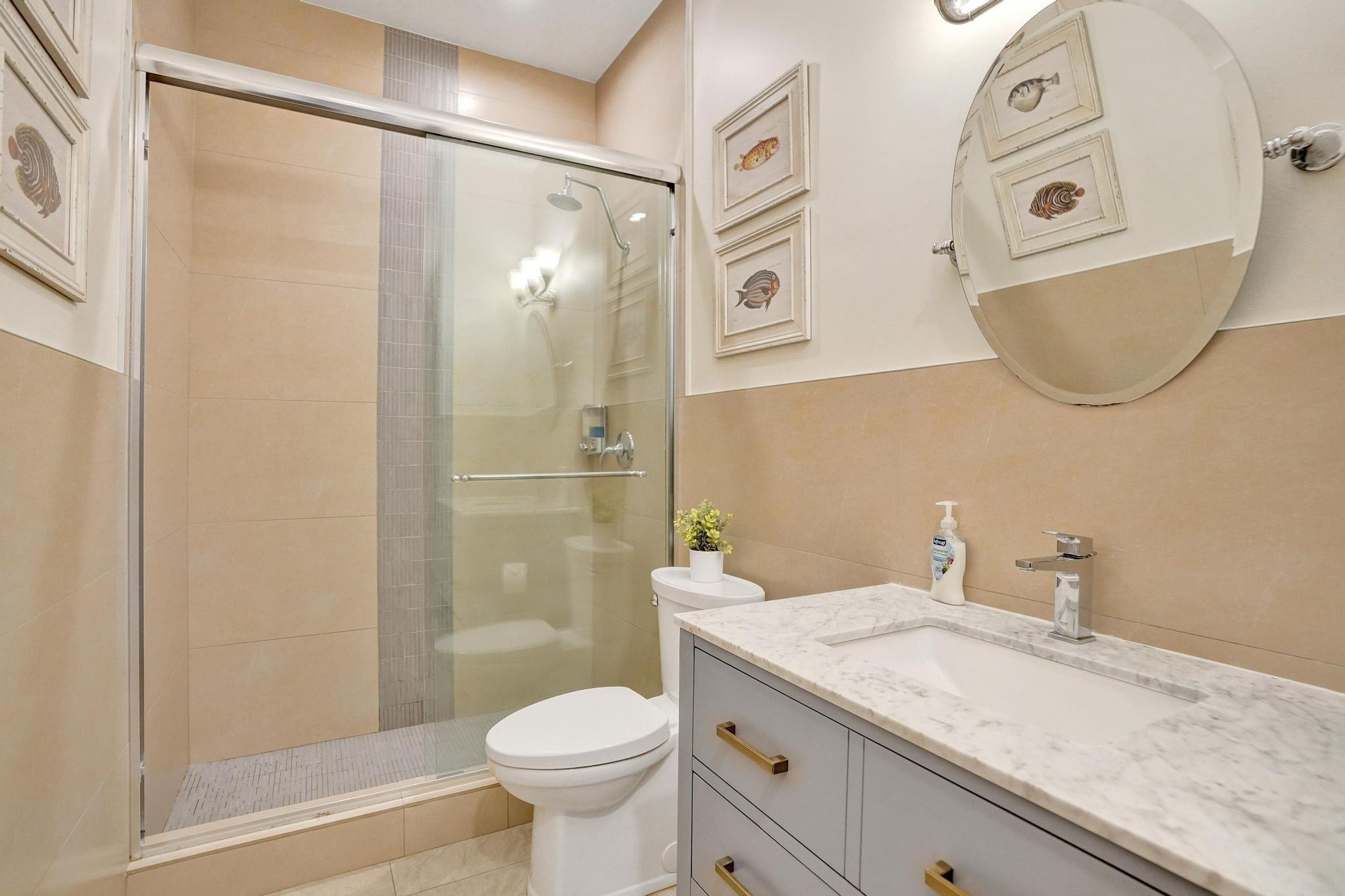 3043 Center Fort Lauderdale, FL 33308