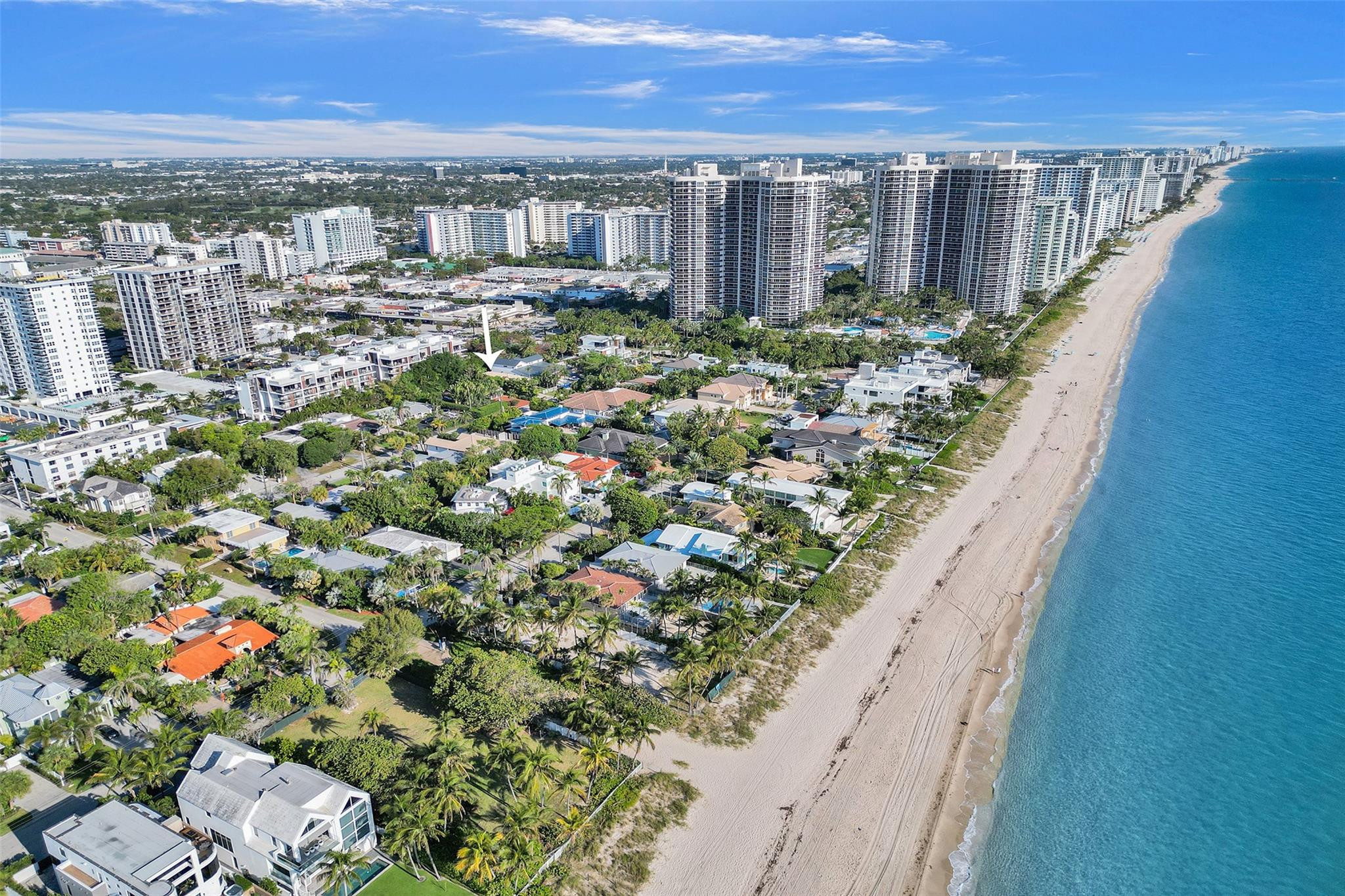 3043 Center Fort Lauderdale, FL 33308