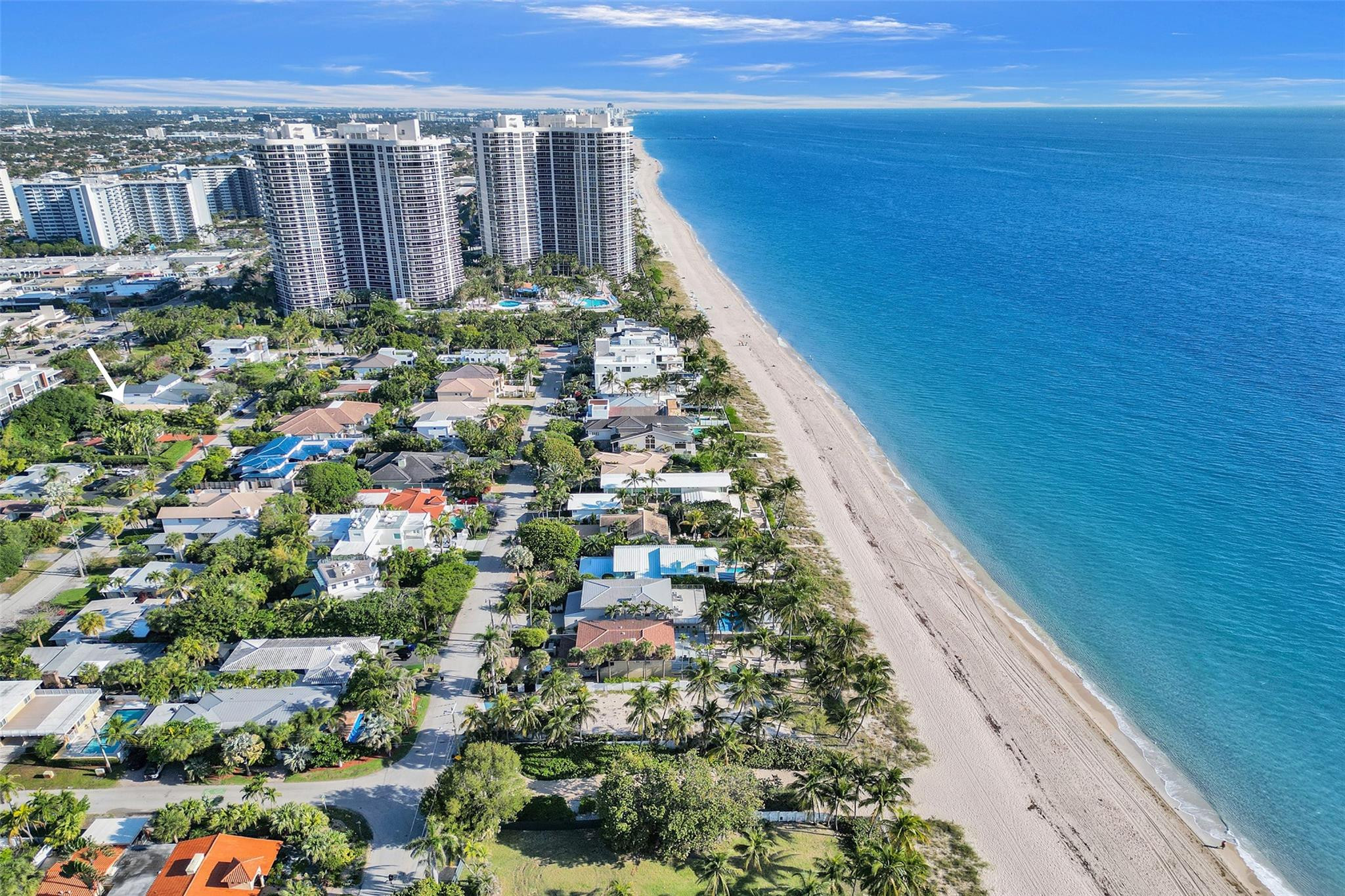 3043 Center Fort Lauderdale, FL 33308