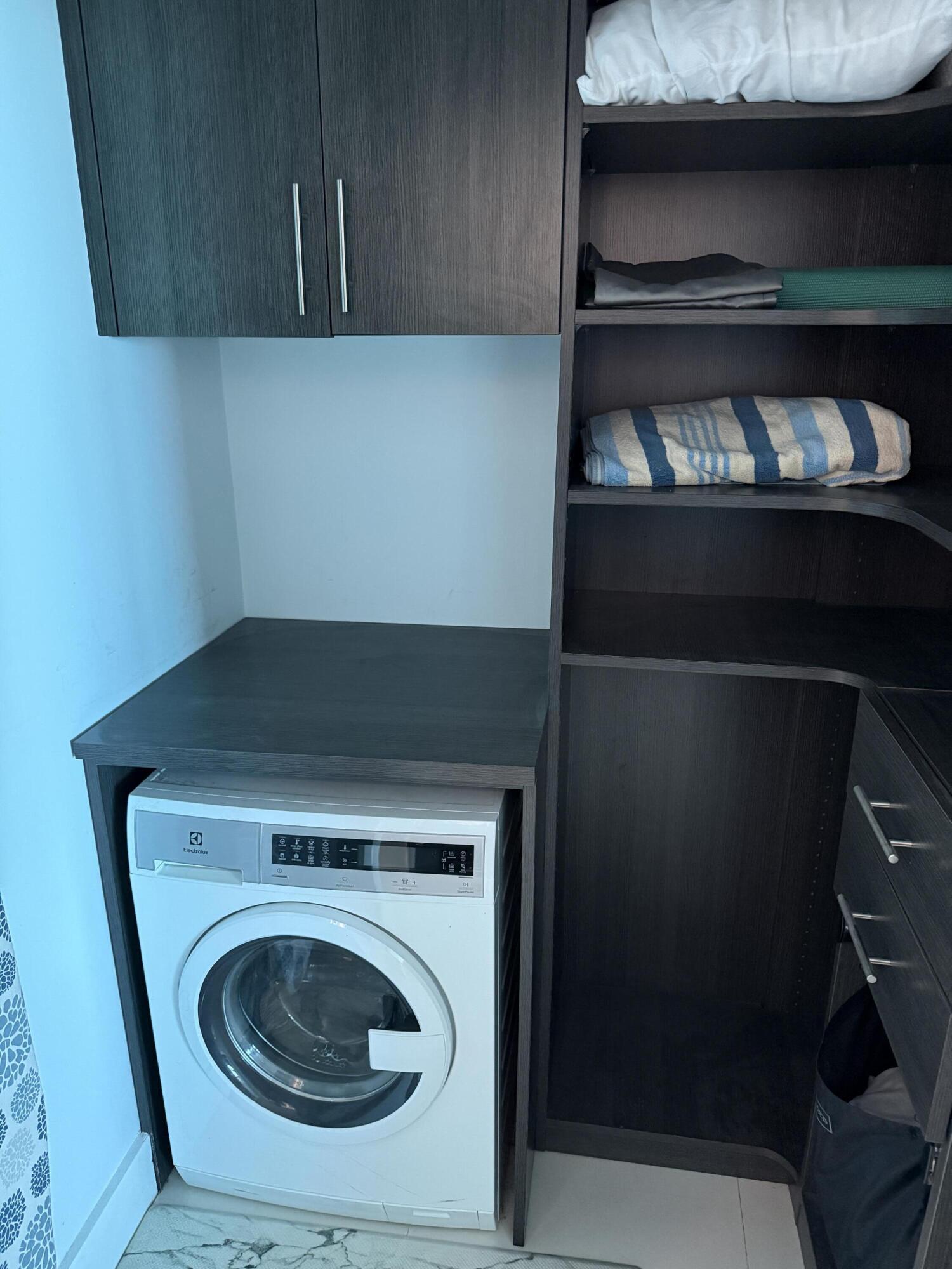 465 Ocean #320 Miami Beach, FL 33139