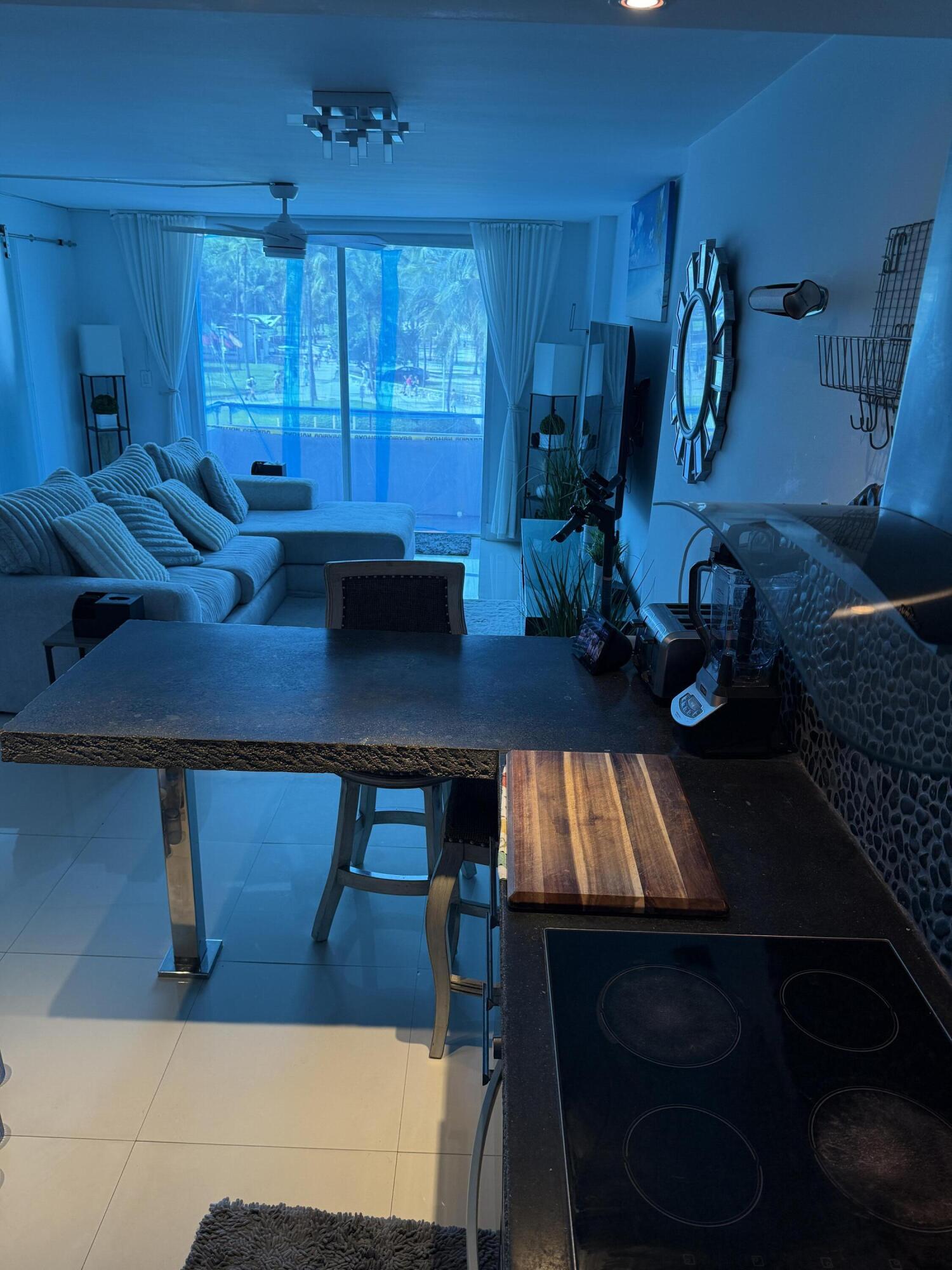 465 Ocean #320 Miami Beach, FL 33139