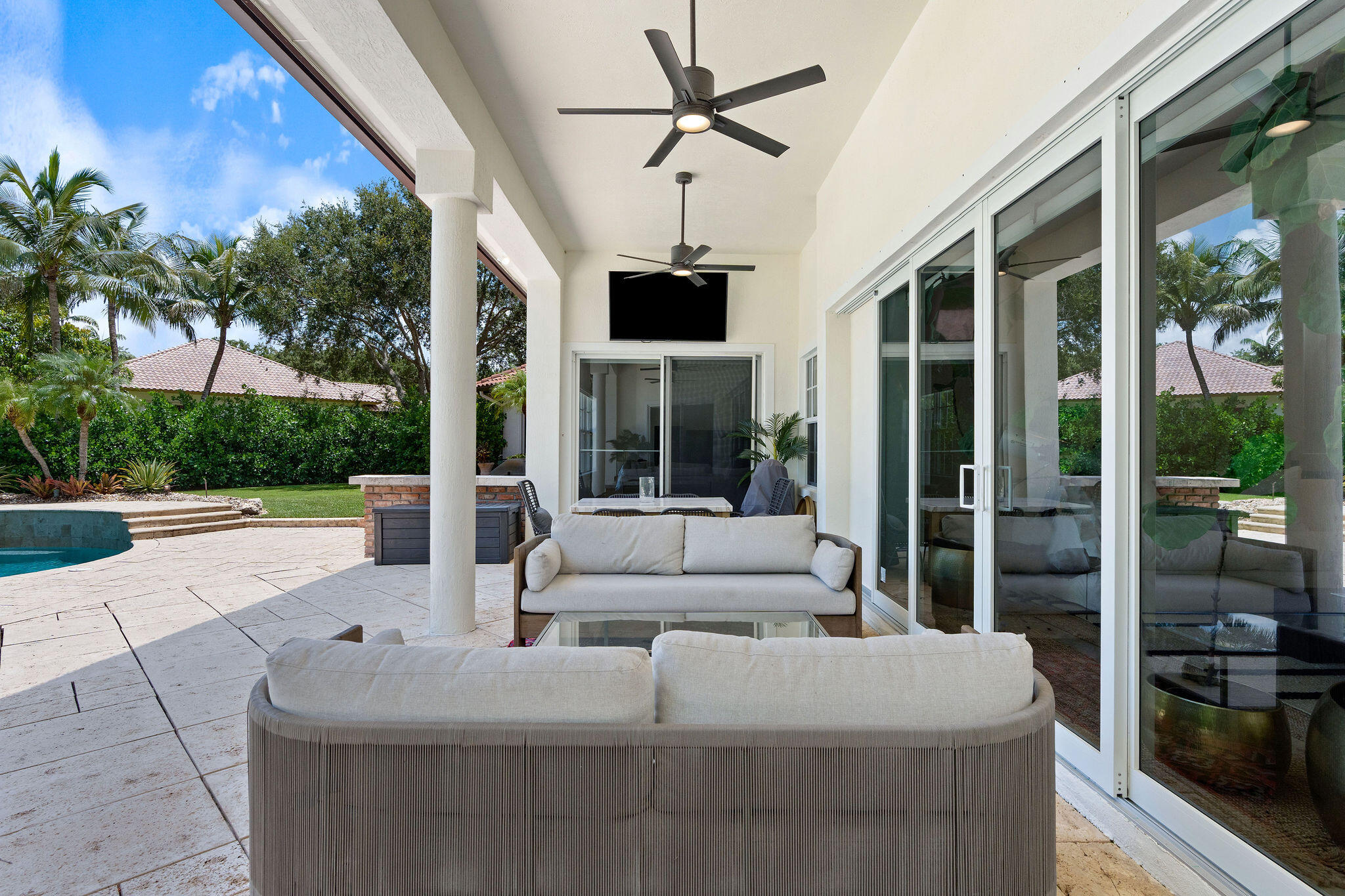 4051 E Ridgeview Dr Davie, FL 33330