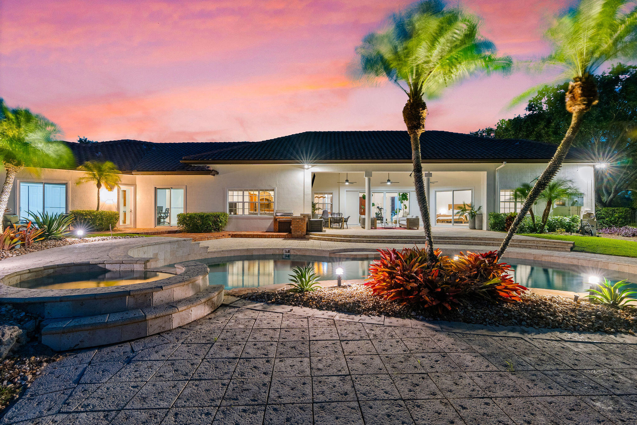 4051 E Ridgeview Dr Davie, FL 33330
