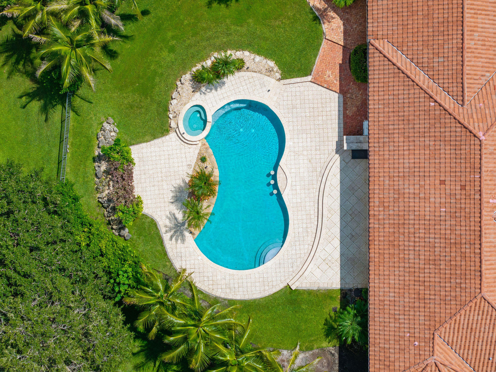 4051 E Ridgeview Dr Davie, FL 33330