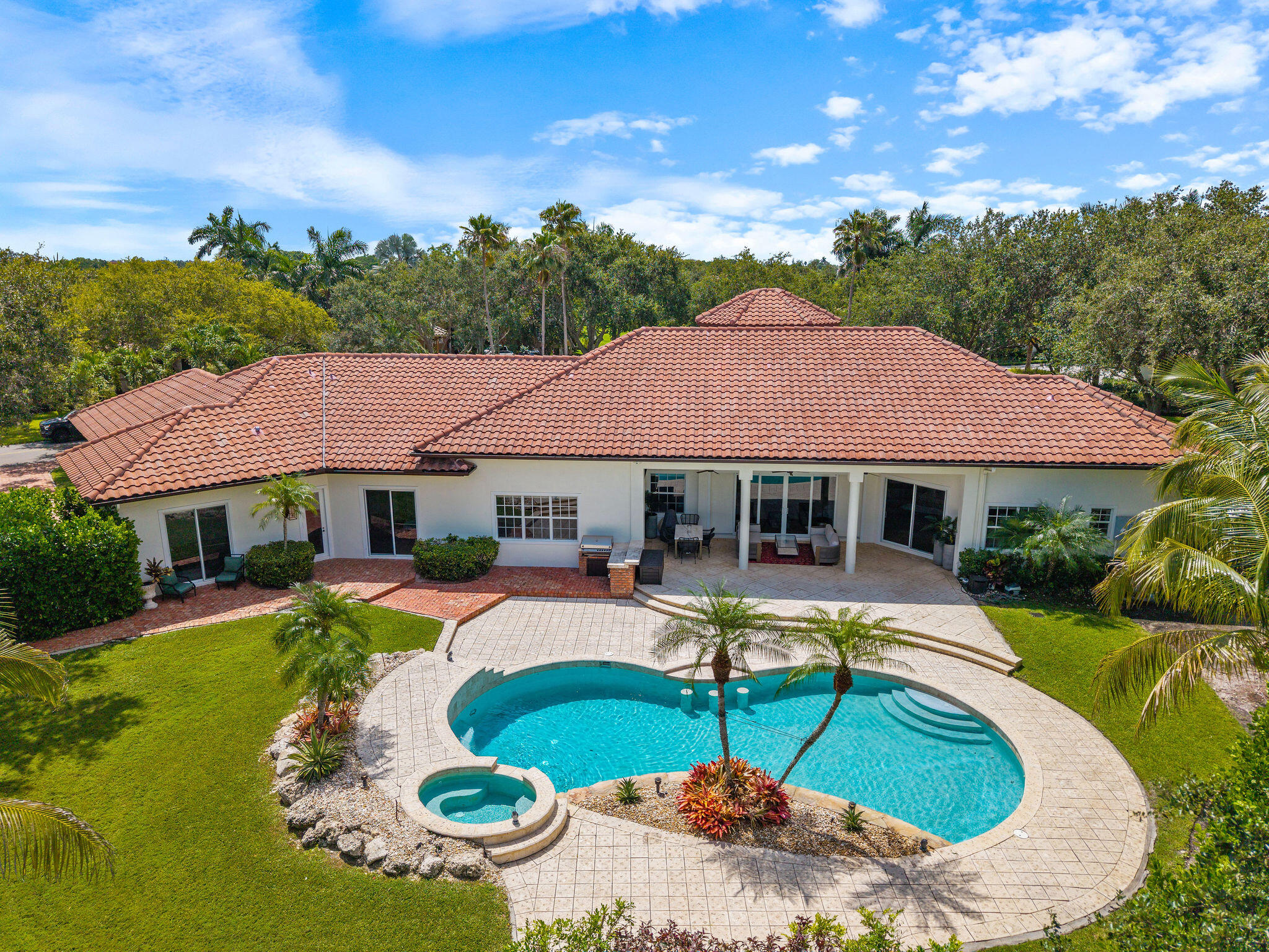 4051 E Ridgeview Dr Davie, FL 33330