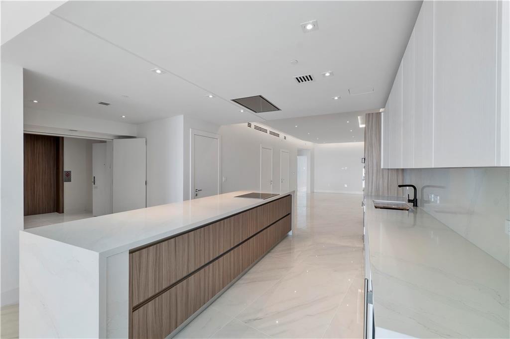 2200 N Ocean Blvd #S503 Fort Lauderdale, FL 33305