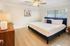 5720 NE 27th Ave Fort Lauderdale, FL 33308