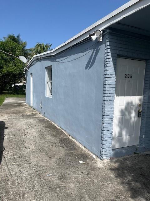 205 NW 33rd Ave,Lauderhill, FL 33311