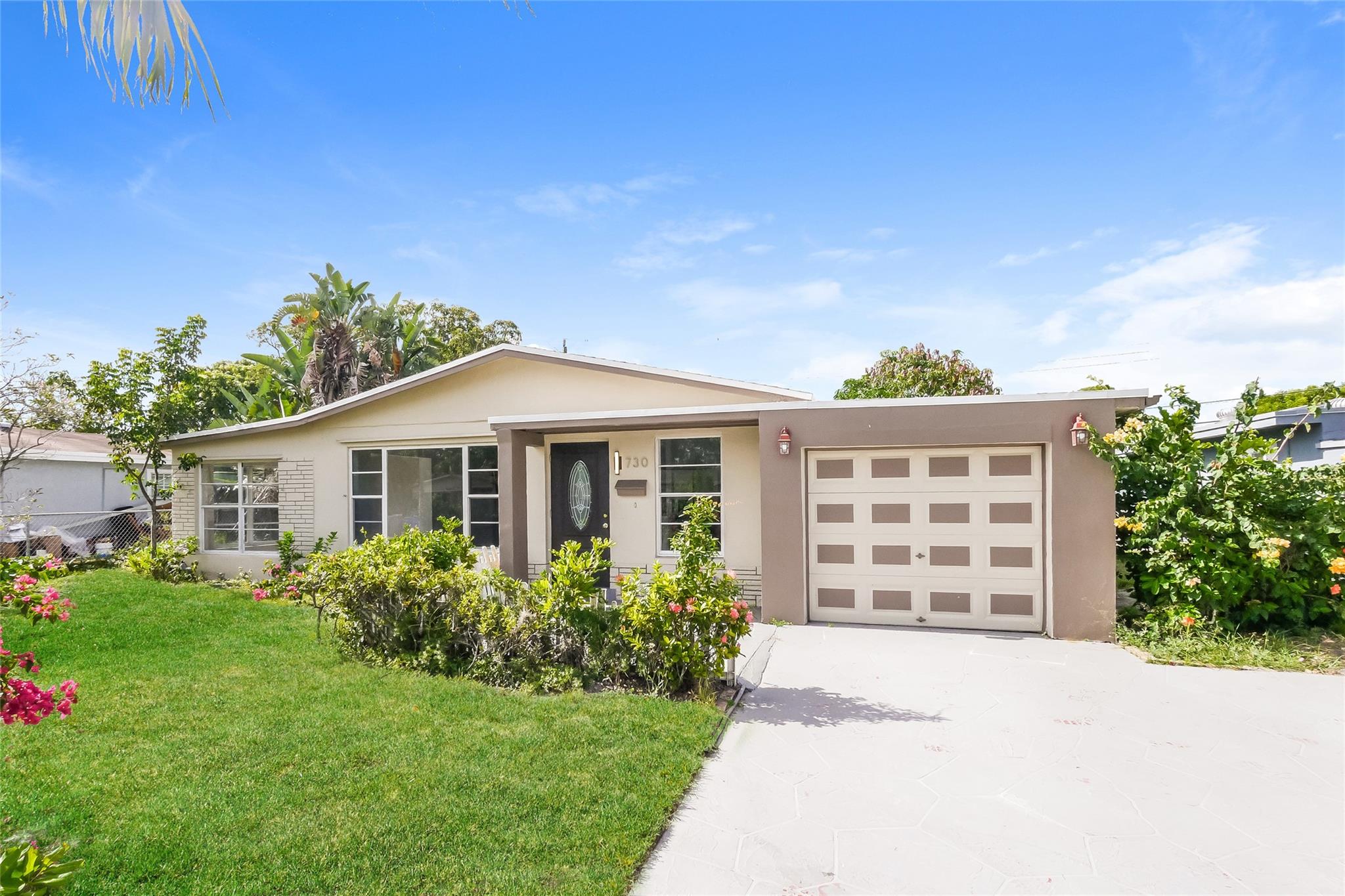 730 NW 18th St